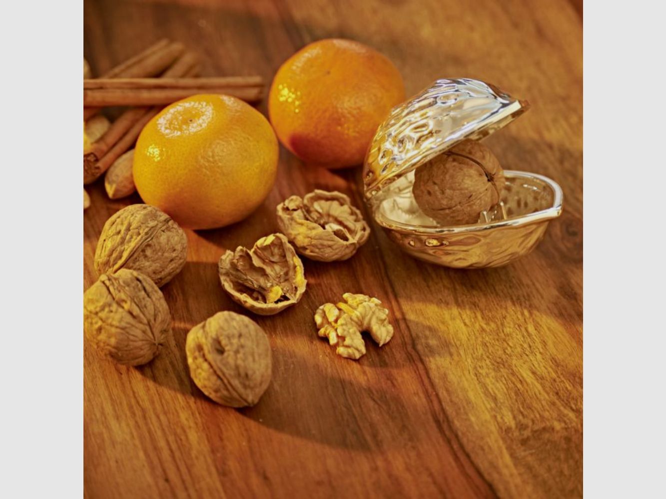 Nussknacker Walnuss 9cm versilbert