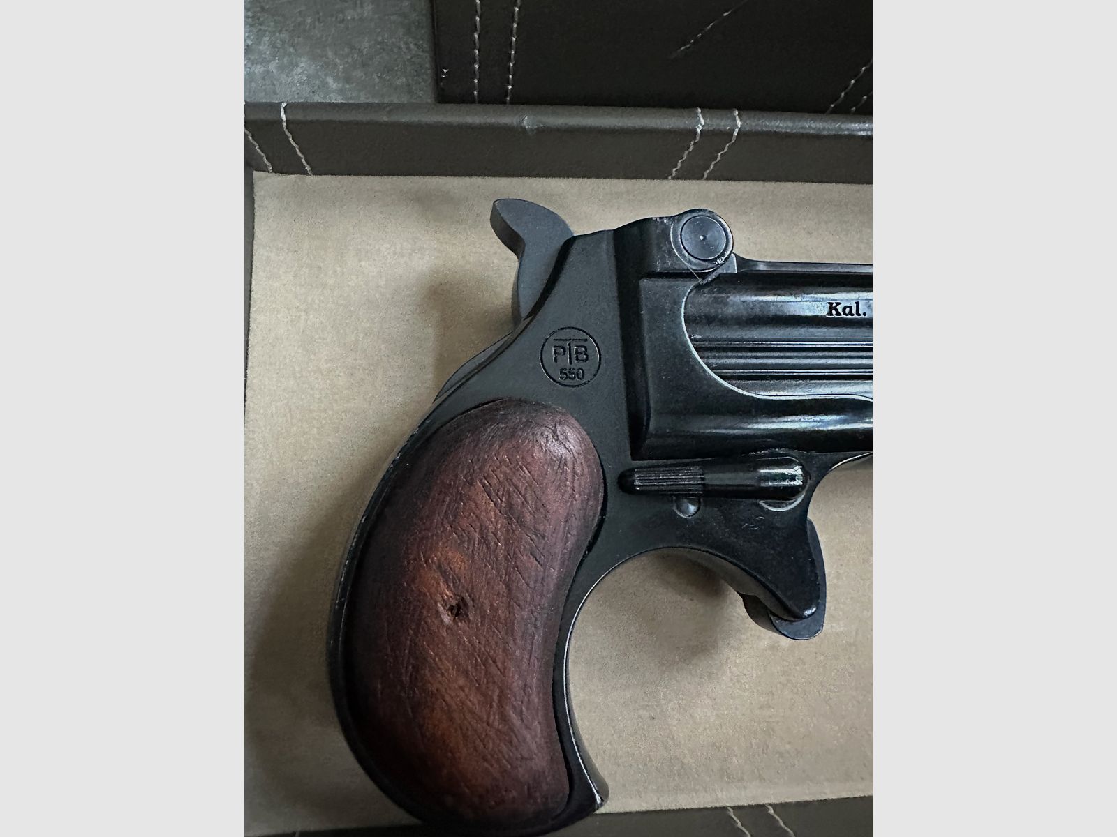 Noris Twinny cal. 9mm Knall / Gas con impugnature in legno PTB 560