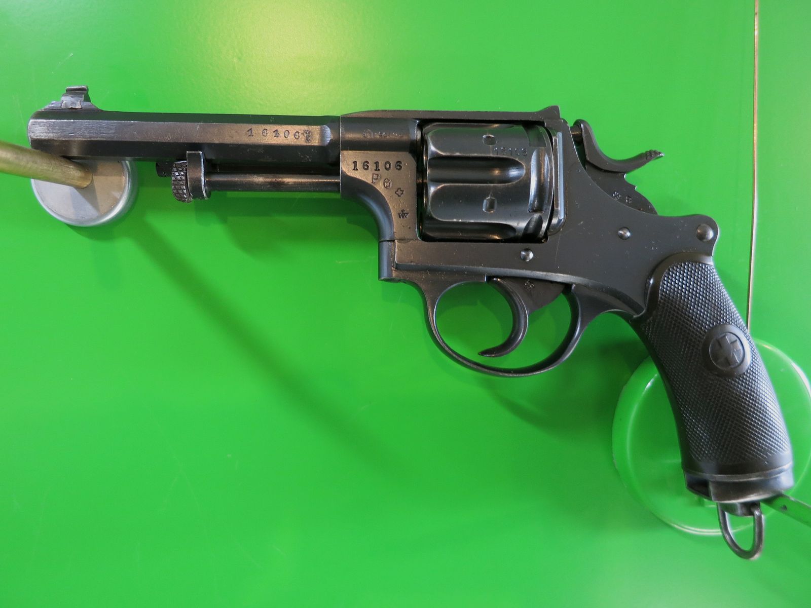 Ordnance revolver Switzerland Model 1882 (Army revolver 82), W+F Bern, Private #76-