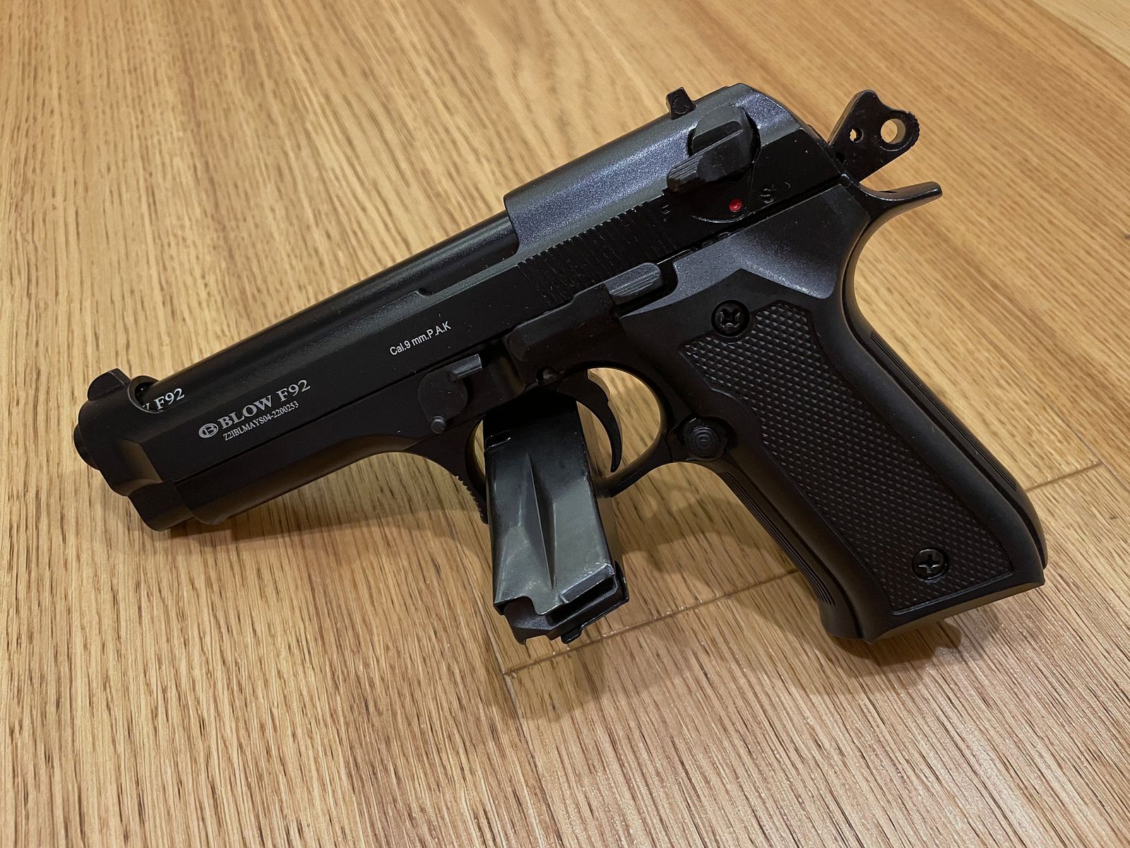BLOW F92 Black 9mm P.A.K. blank firing pistol Beretta 92F / M9 replica