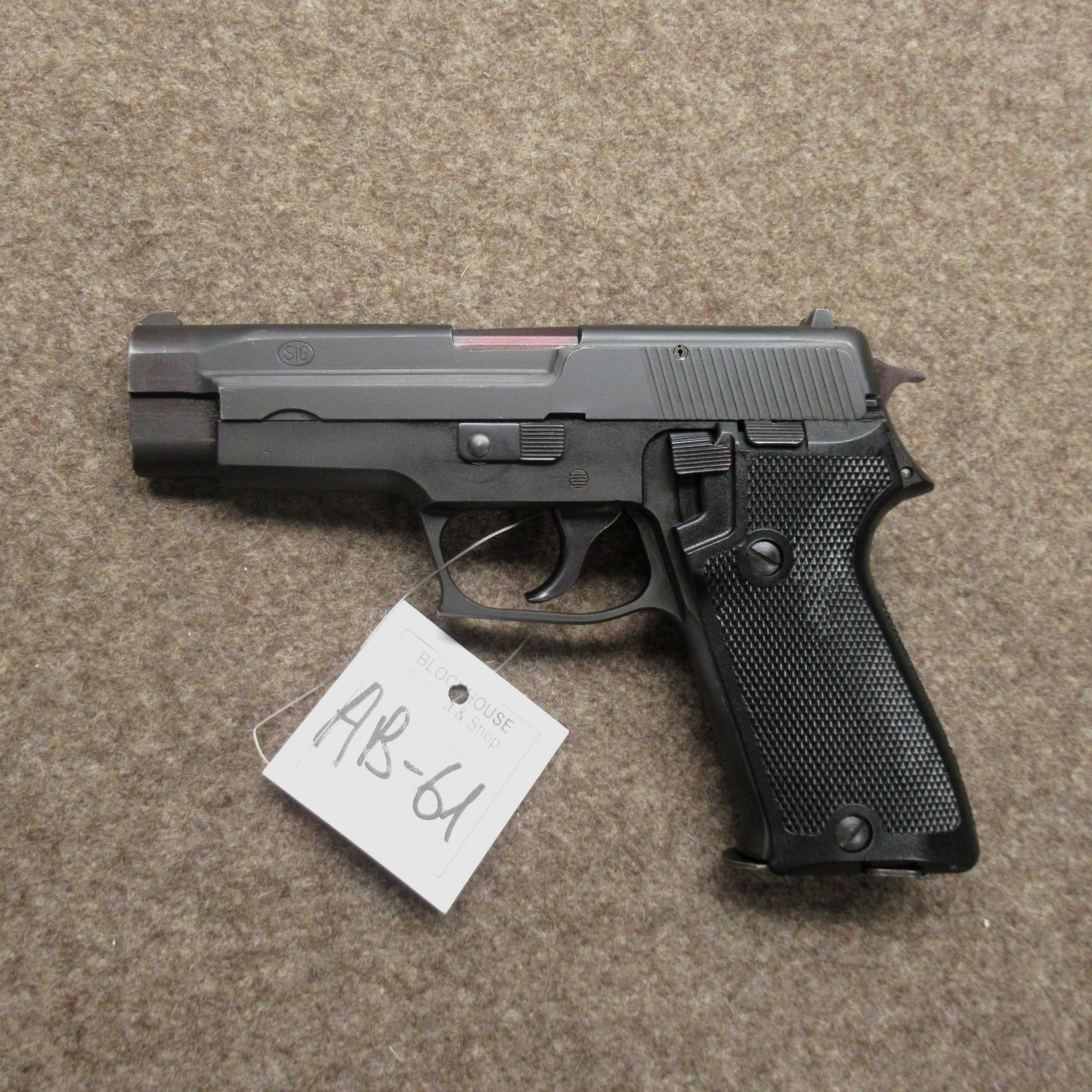 AB-61 Pistole SIG mod. P220 Kal. 9mm Para, Bild 2 von 2