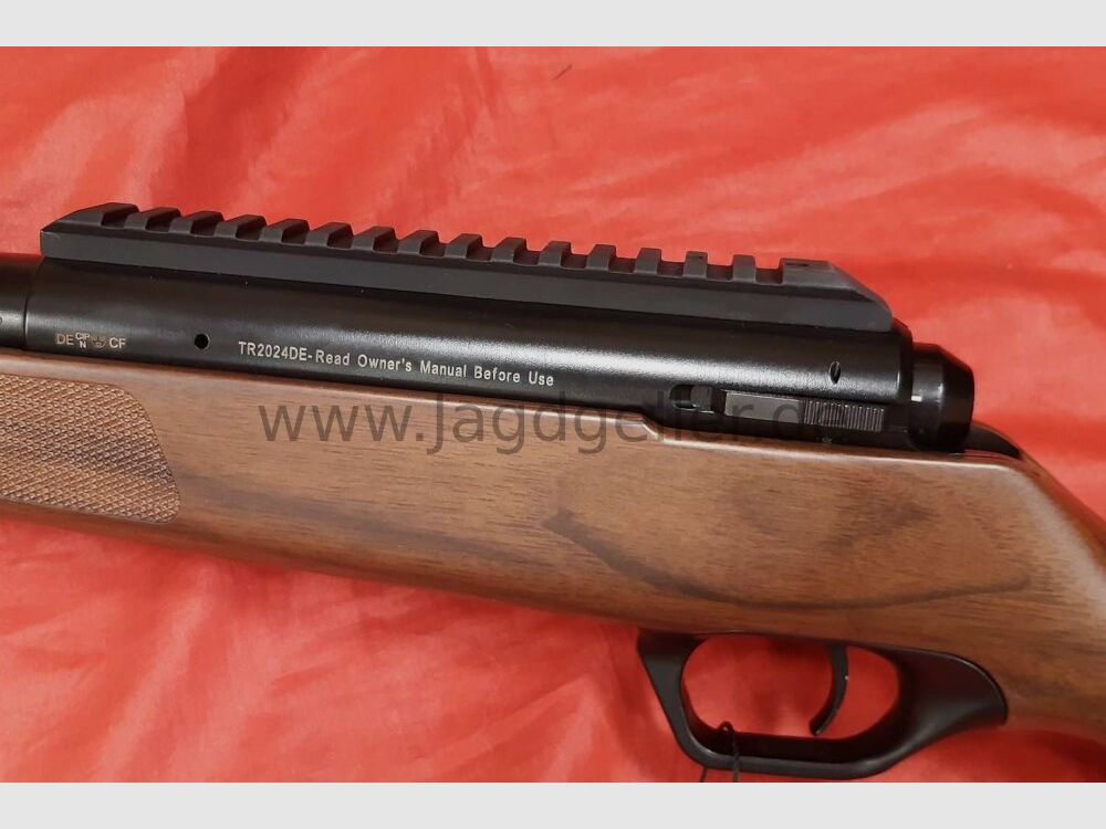 Istanbul Silah MONZA Kal. 308 Win Holzschaft mit Schaftrückenerhöhung .308Win