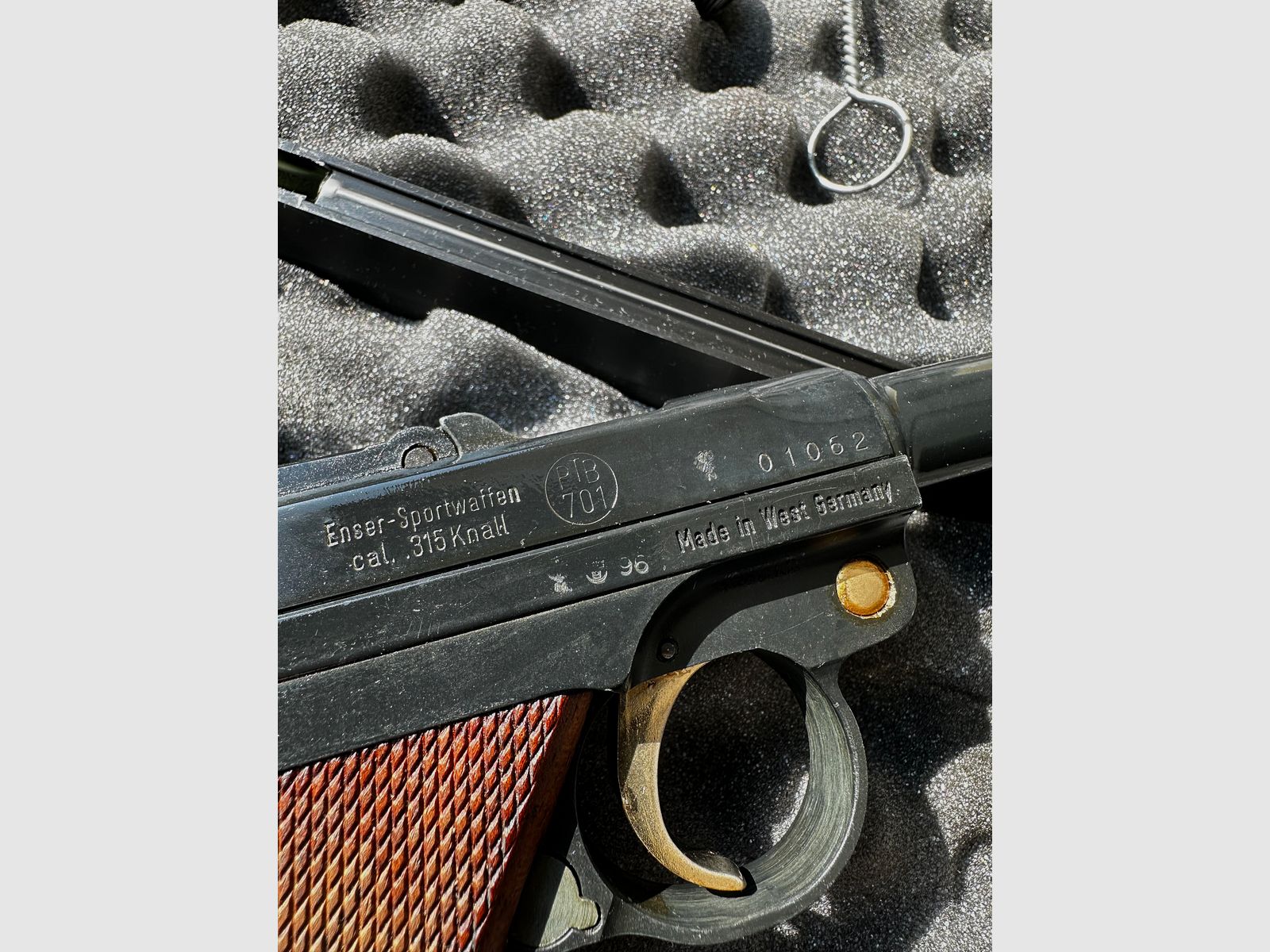 Luger 04 Marinepistole 1. Weltkrieg 8mm gas pistol, imagen 4 de 8