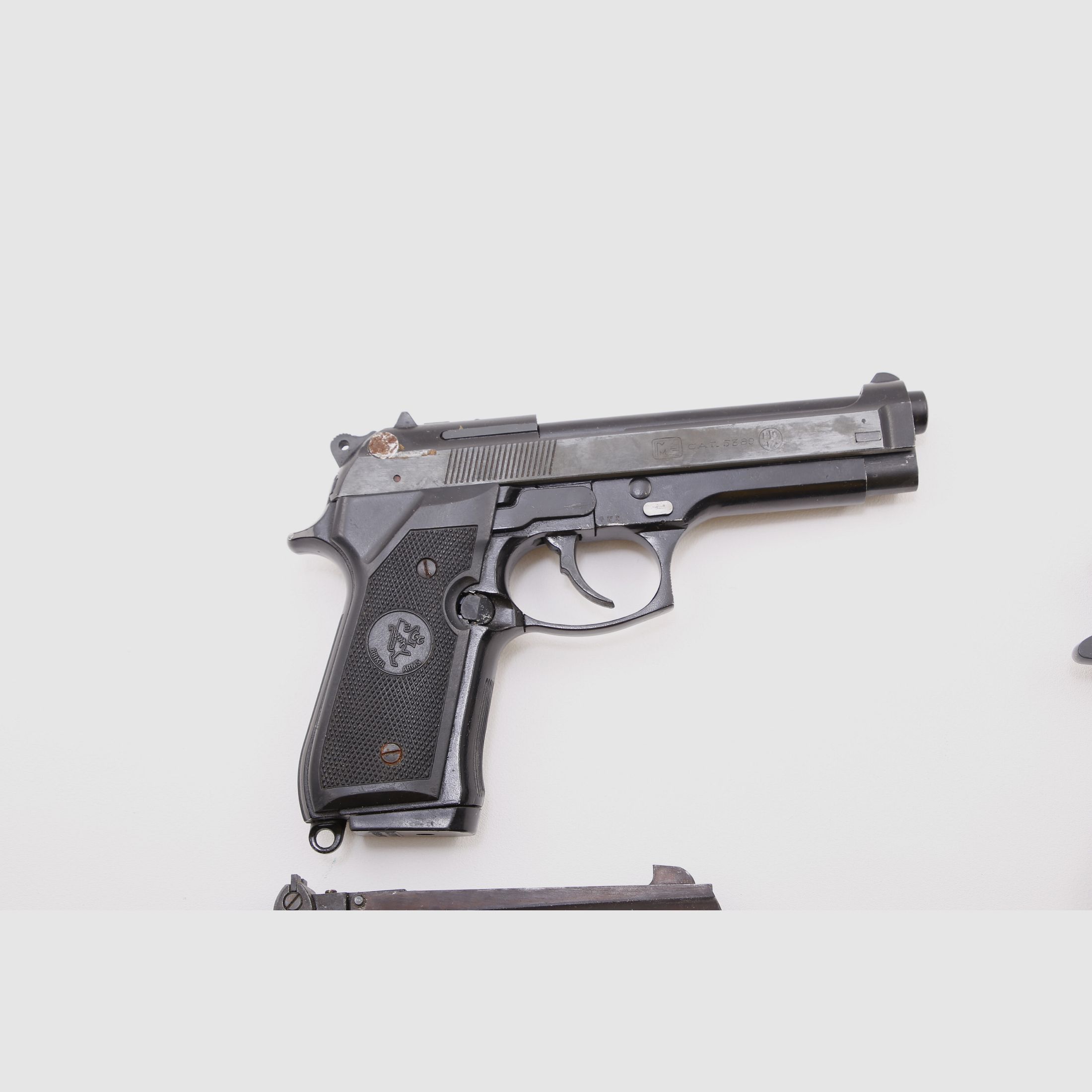 Conjunto de pistolas de aire y pistolas de fogueo Walther CP88 Daisy Powerline Record Brixia