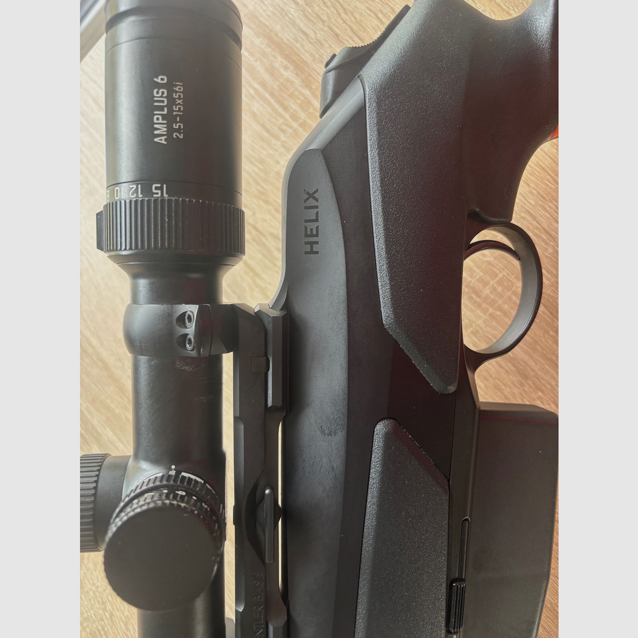 Merkel Helix OR 8x57 is, Laica Amplus 6 2,5-15x56,Hausken Jakt JD 224 Xtrem mk2 8mm, Verhandlungsbasis 