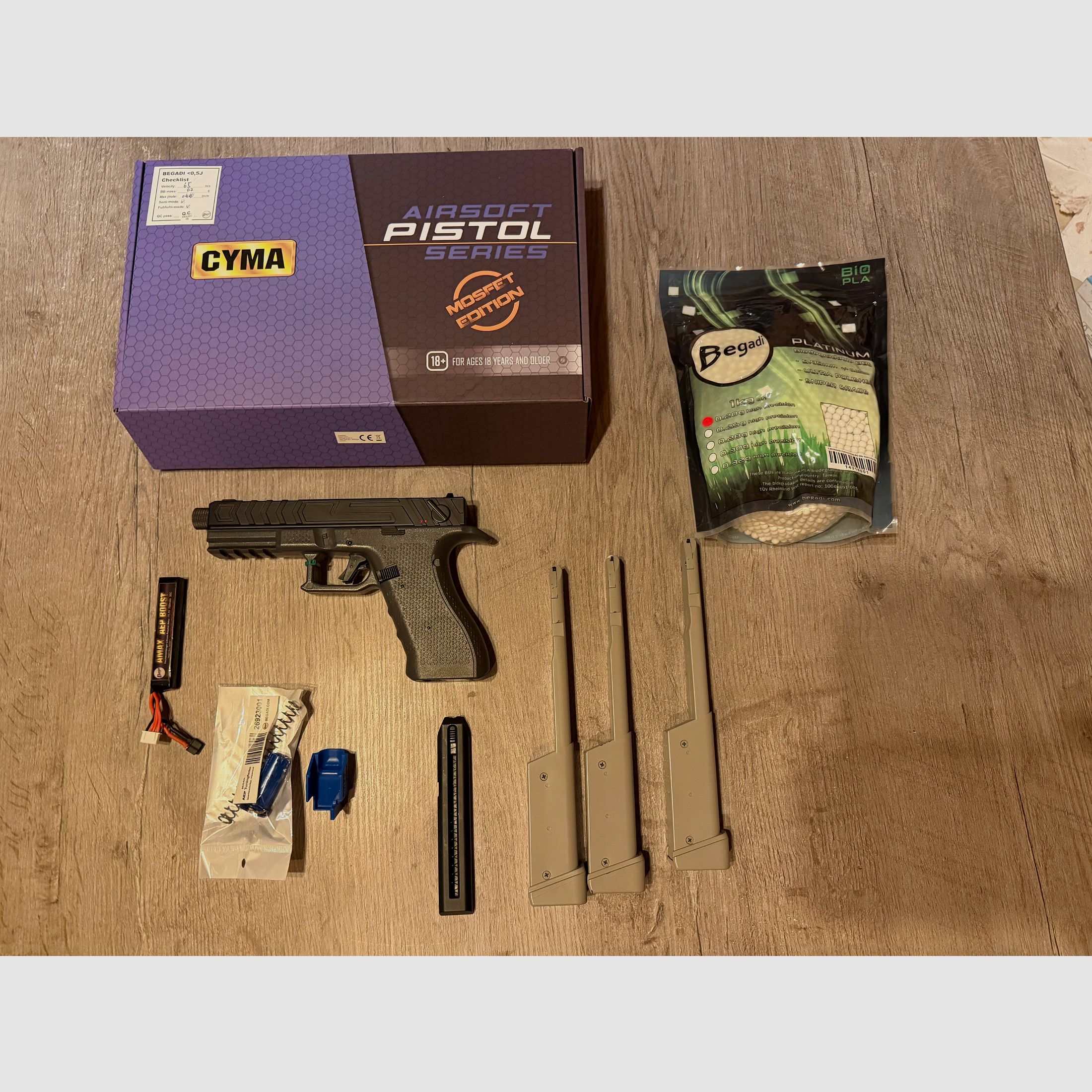 Begadi/Cyma CM.131A Gen 5.5 AEP incluant 3 chargeurs haute capacité Airsoft