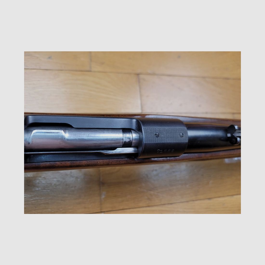 Sublime Winchester M70 Rifleman – 270Win – Luksusowa produkcja 1947 – Fabrycznie gotowa do optyki – Wspaniały orzech – Ręczne ryflowanie – Wspaniała mechanika – Wspaniały lufa – Pochodzenie ex-Hussard – Wyjątkowa broń – Stan niemal nowy!, zdjęcie 15 z 32