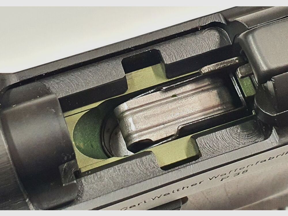 Walther / Schwaben Arms GmbH Sonderedition Pistole Walther P38 im Kleeblatt Grün