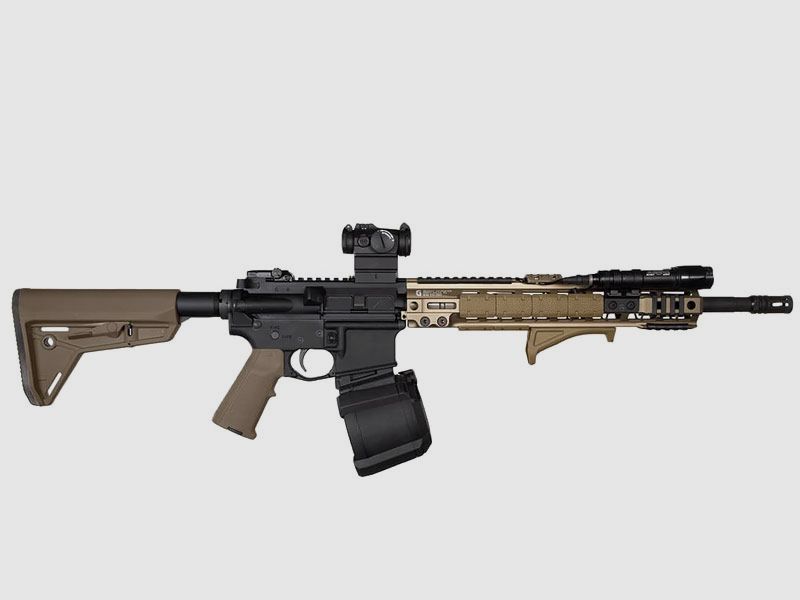 MAGPUL AFG dla M-LOK MCB (Modified Coyote Brown)
