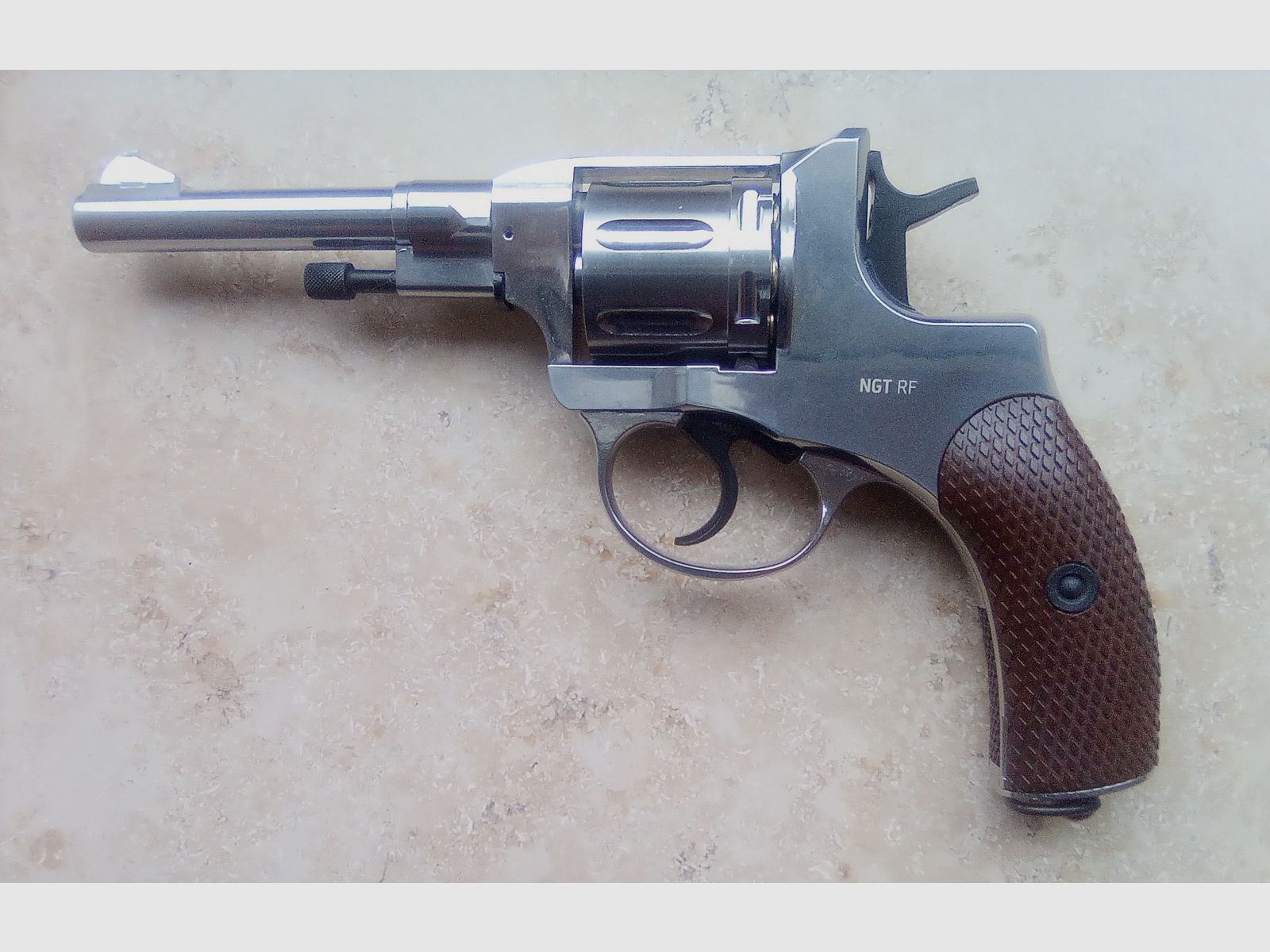 Sammlungsauflösung CO2 Pistolen und Revolver