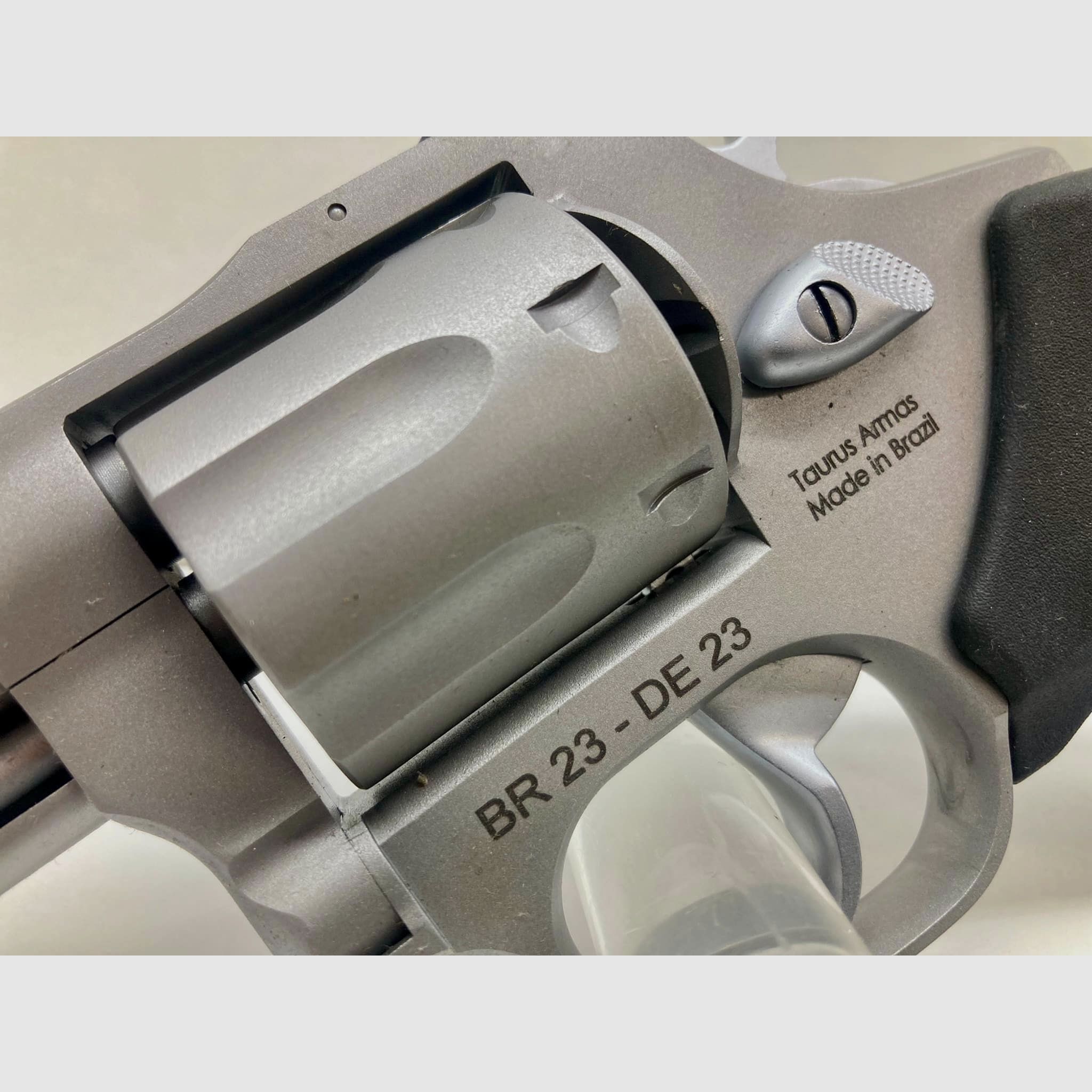 TAURUS 627 STS | Rastreador