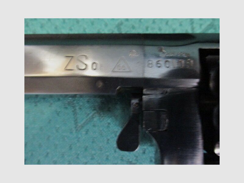 Revolver sportivo Baikal calibro 7,62 Nagant con impugnatura a forma come nuovo