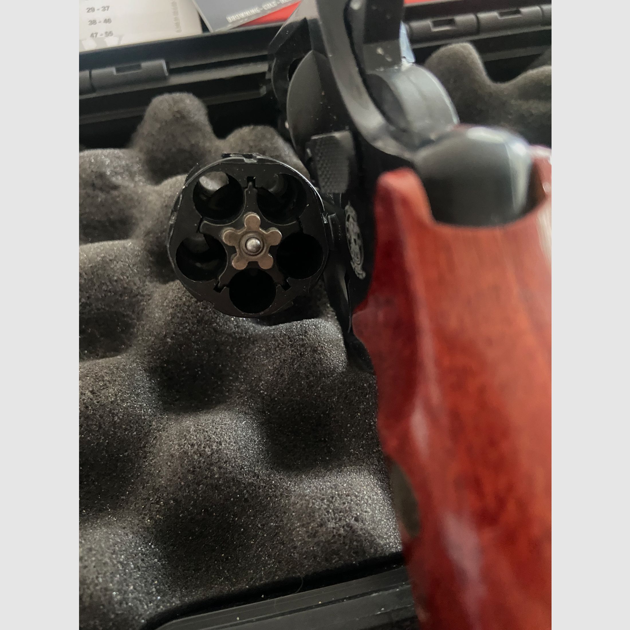 S&W Chiefs Special 9mm R.K. – 2-piece set in case