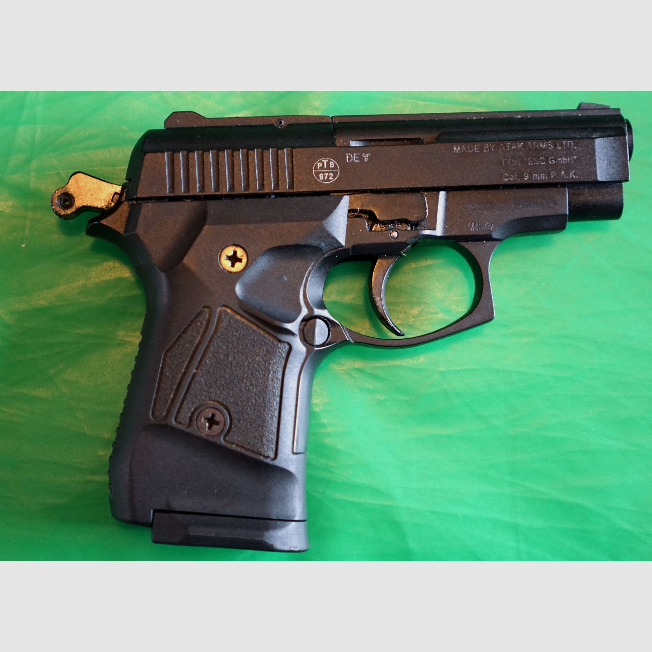 Zoraki 914 brüniert Schreckschusspistole 9 mm P.A.K. alte PTB 972 mit Koffer