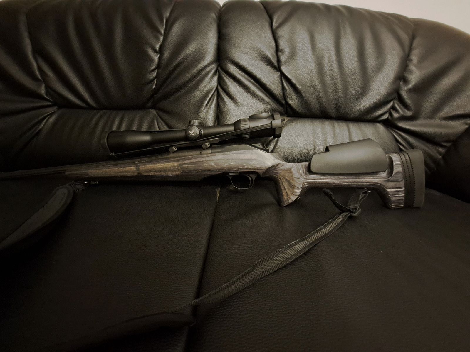 KKC Crosse noire Blaser R8 similaire GRS COMME NEUF!