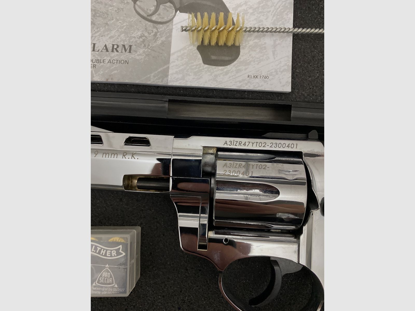 Zoraki R2 3 inch blank firing revolver 9mm R.K. - Chrome New