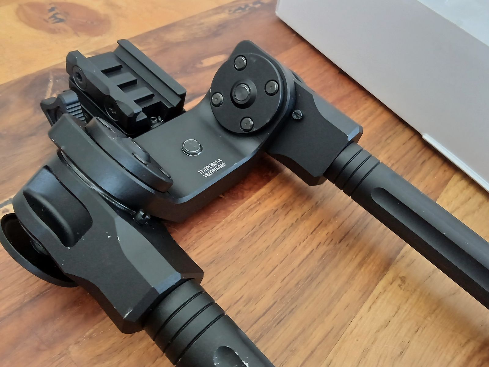 UTG Over Bore Bipod Zweibein, ähnlich Fortmeier,wie Neu!