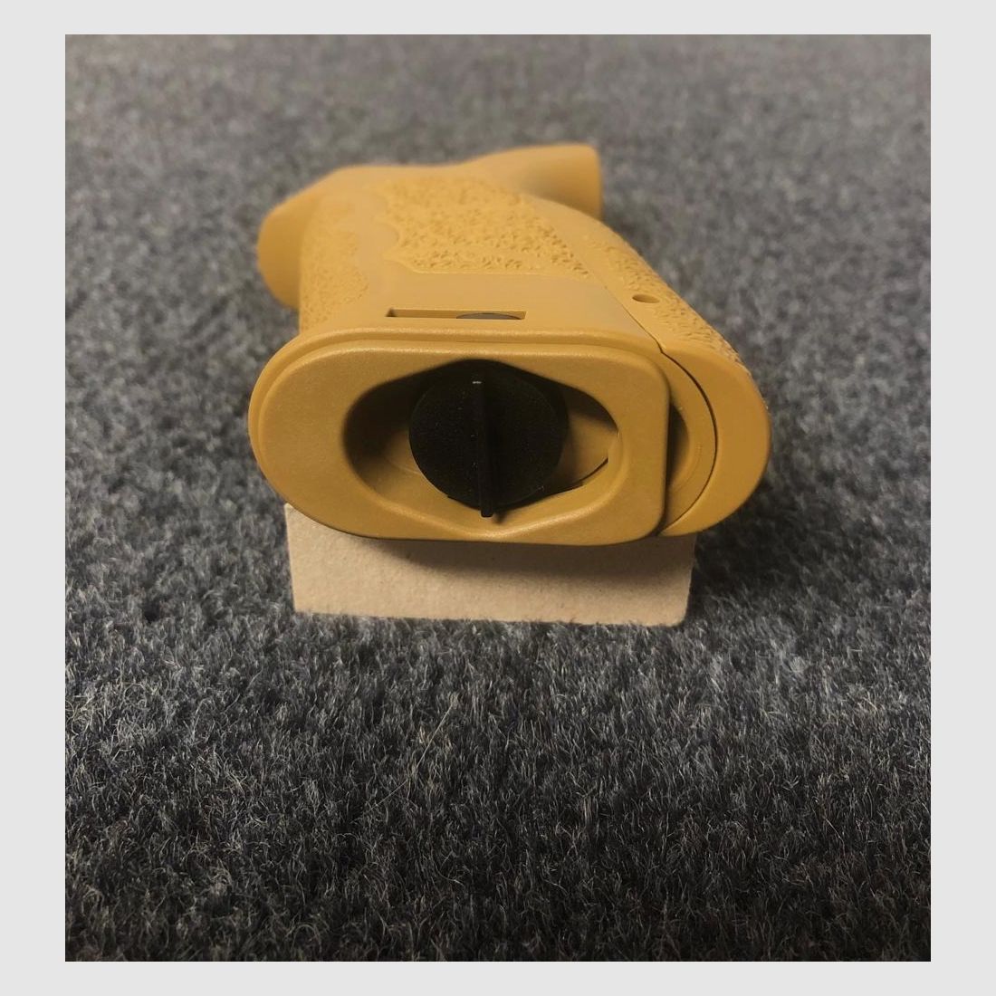 HK Adaptive Battle Grip grip sand color/RAL8000 - NEW - Heckler & Koch Mr223 Mr308 HK416 HK417 HK433 HK437 G95k KSK Ar15