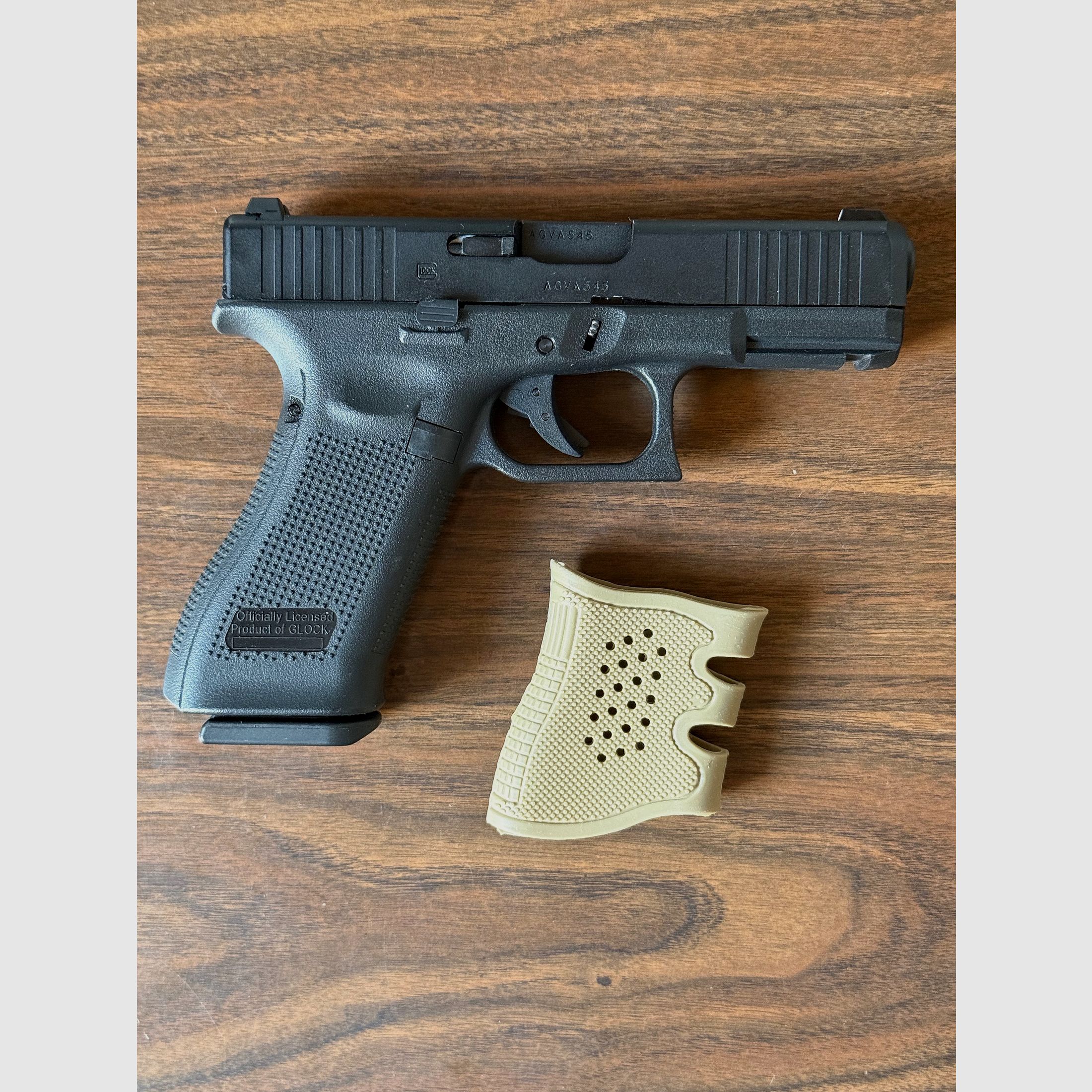 Glock 45 Gen5 GBB Airsoft-Set (Kal. 6 mm BB) – Komplettpaket