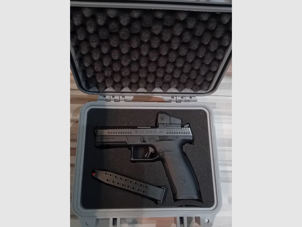 CZ P 10 F OR with 6 MOA RedDot Vortex Venom