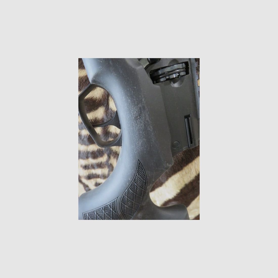 PCP-Gewehr WEIHRAUCH HW110 Kal.4,5mm Lauf 61 cm 2 Magazine, Bild 12 von 12
