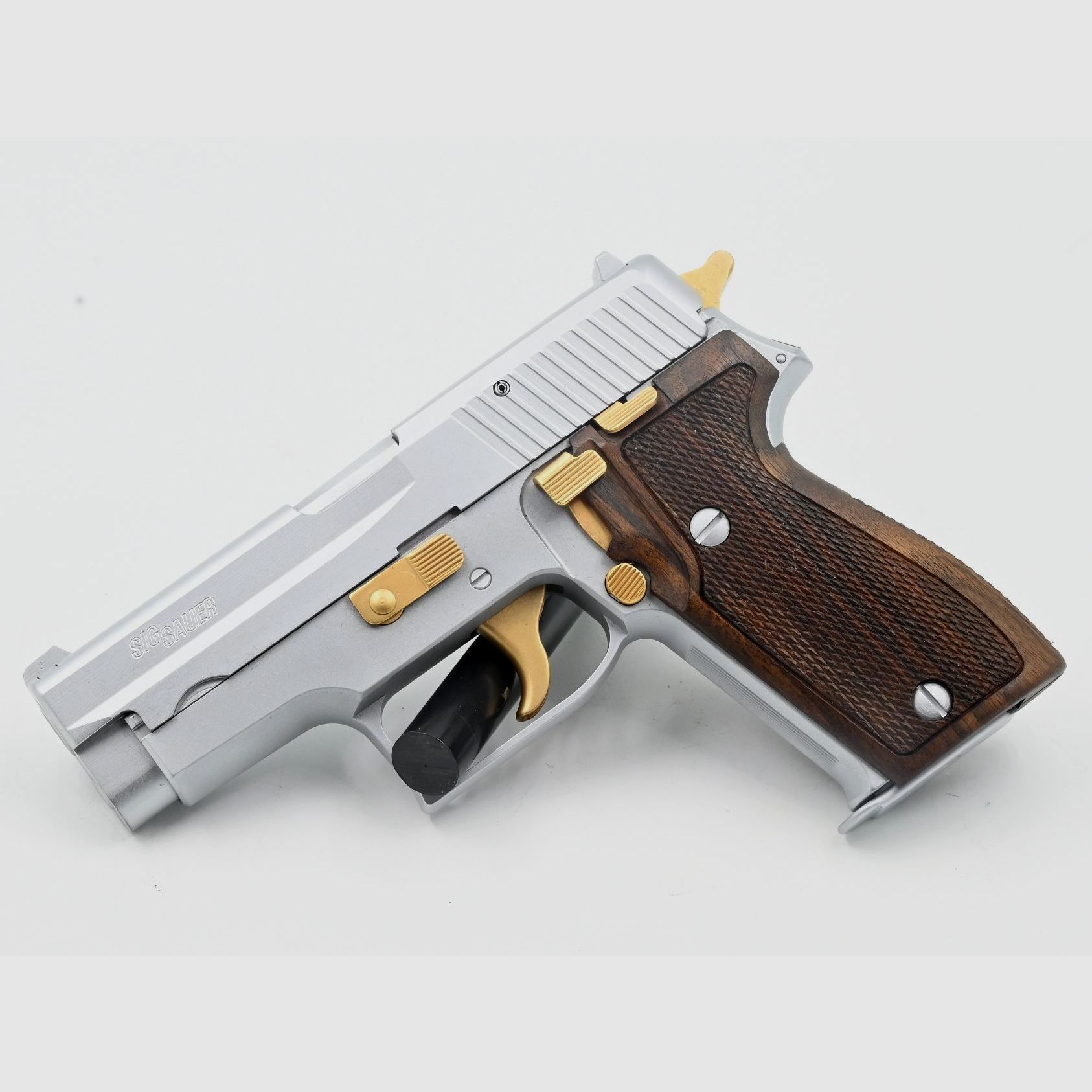 Von Bank Sammlung: 5x Pistolen SIG P210-6 / P220 / P225 / P226 / P230 im Konvolut, Bild 6 von 10