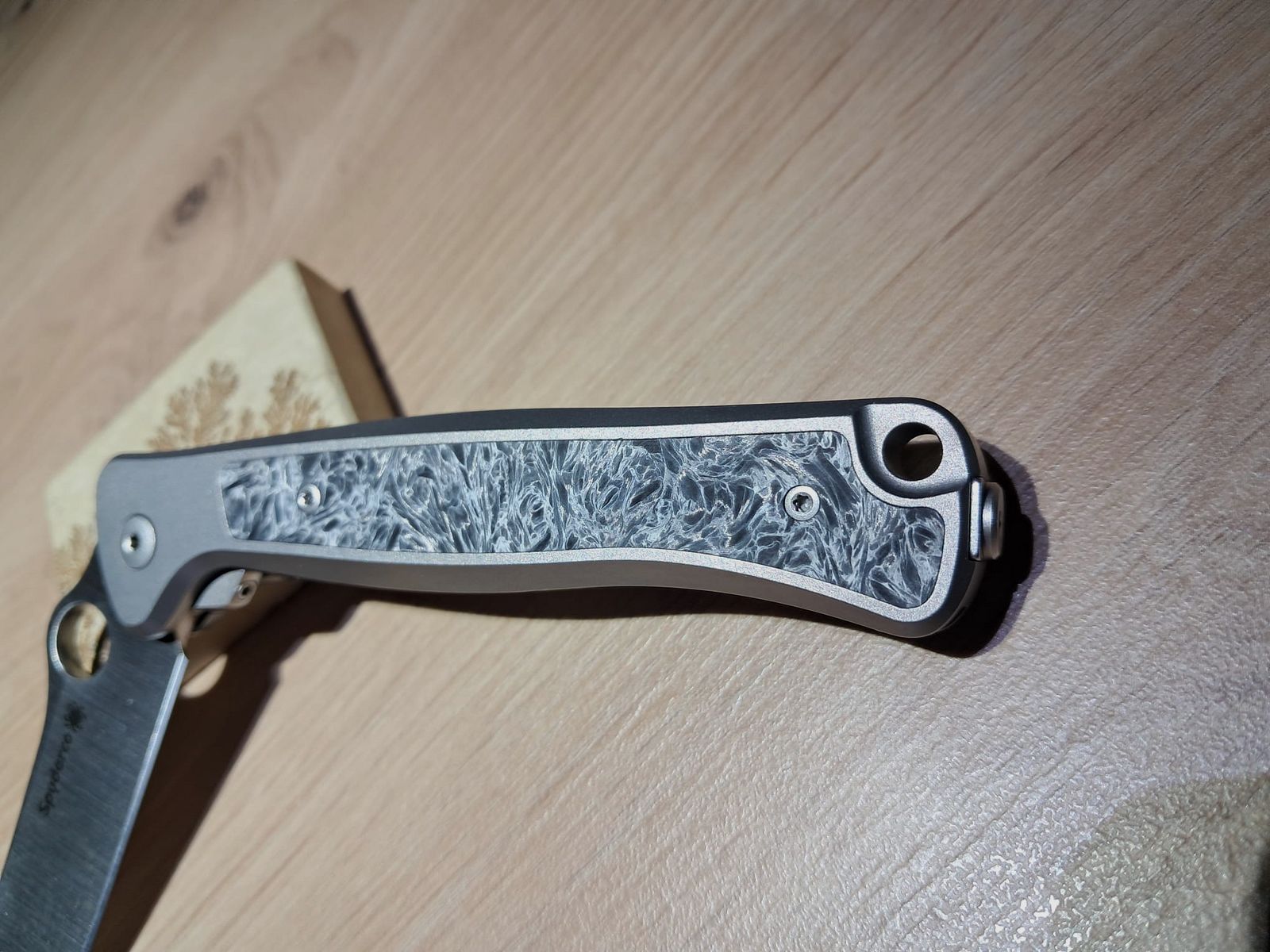 Spyderco Slym Titan. Lionsteel. Nóż. Nóż kieszonkowy