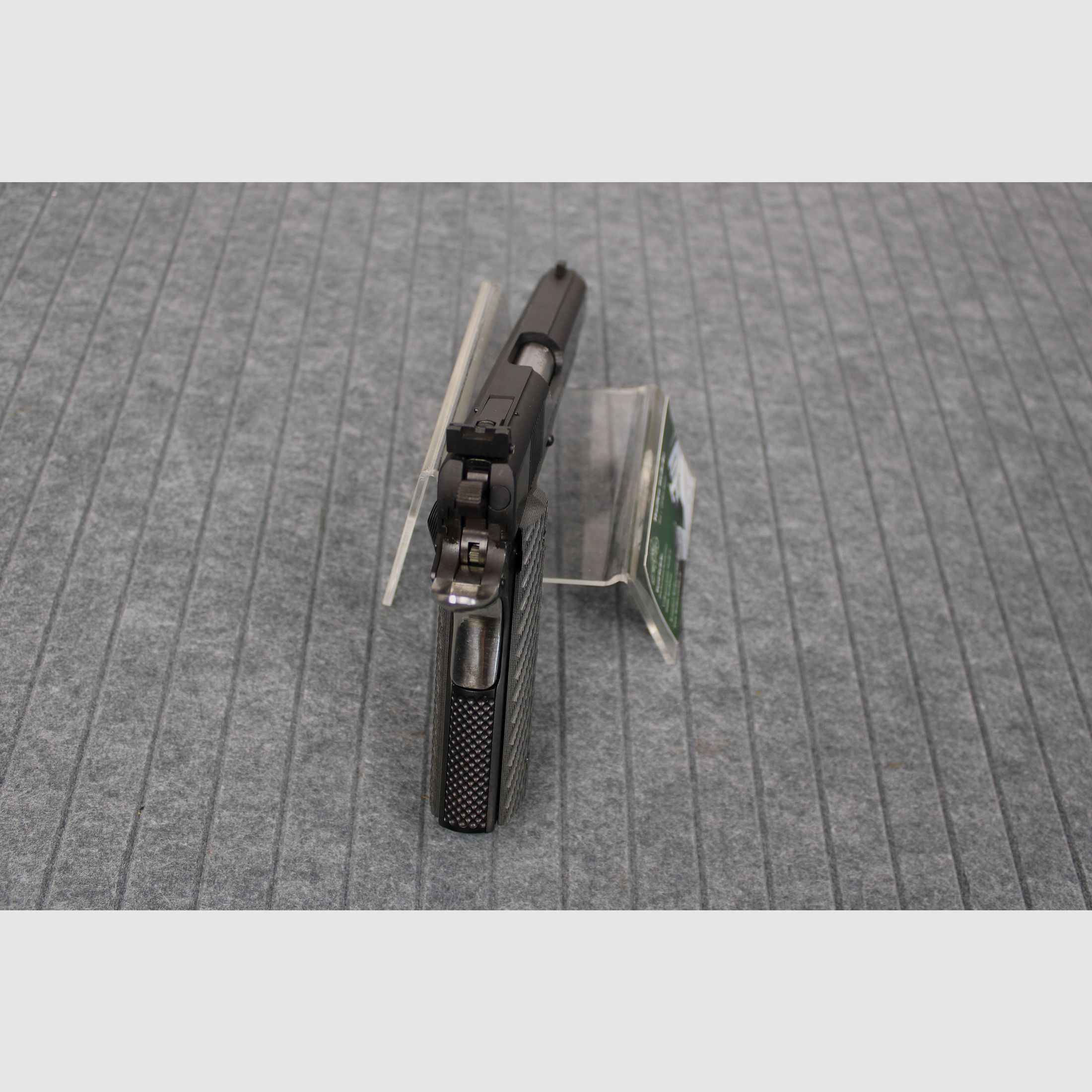 Colt 1911 (M1911 Army) .22LR