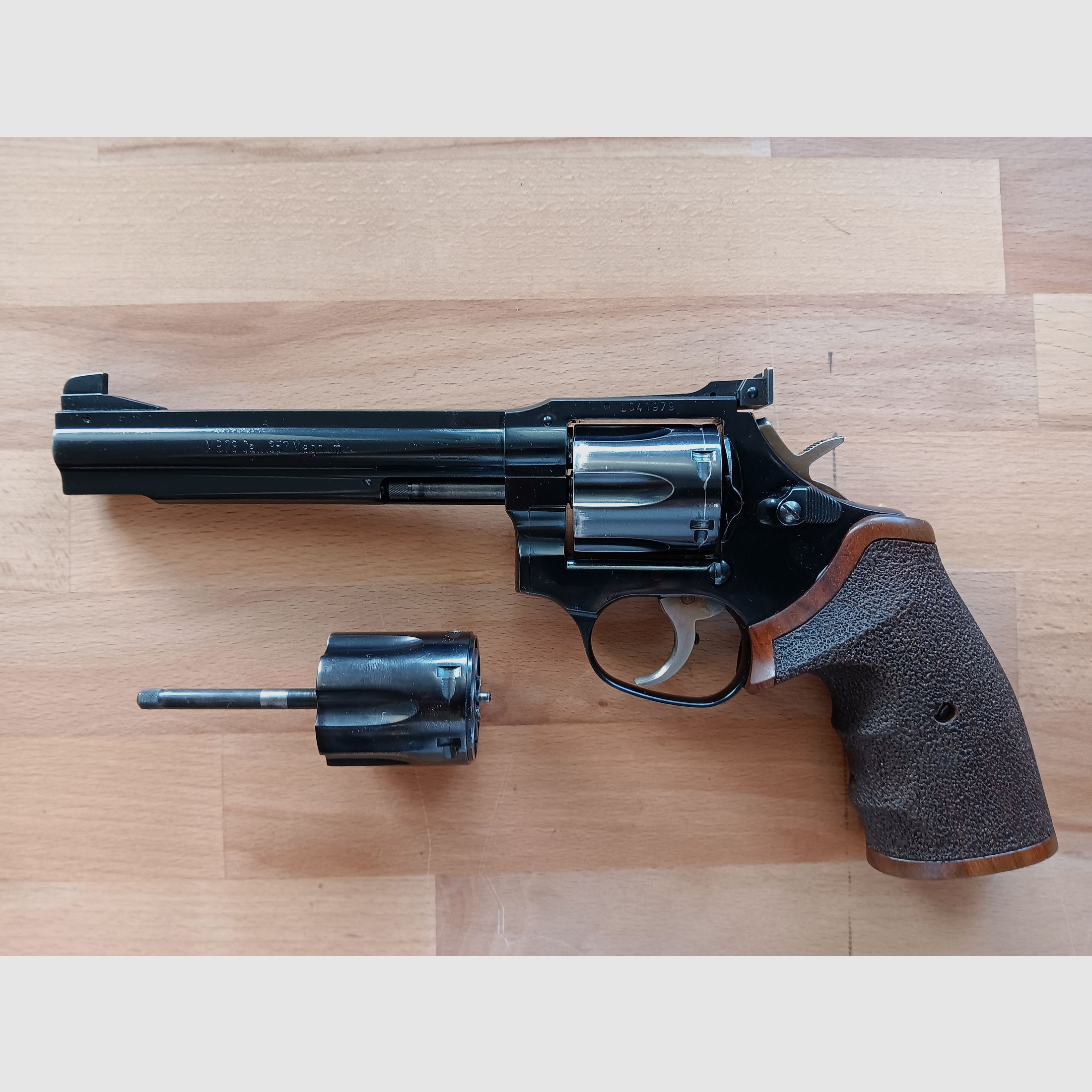 Revólver Manurhin MR73 "alt" .357 Magnum con tambor intercambiable 9mm Luger