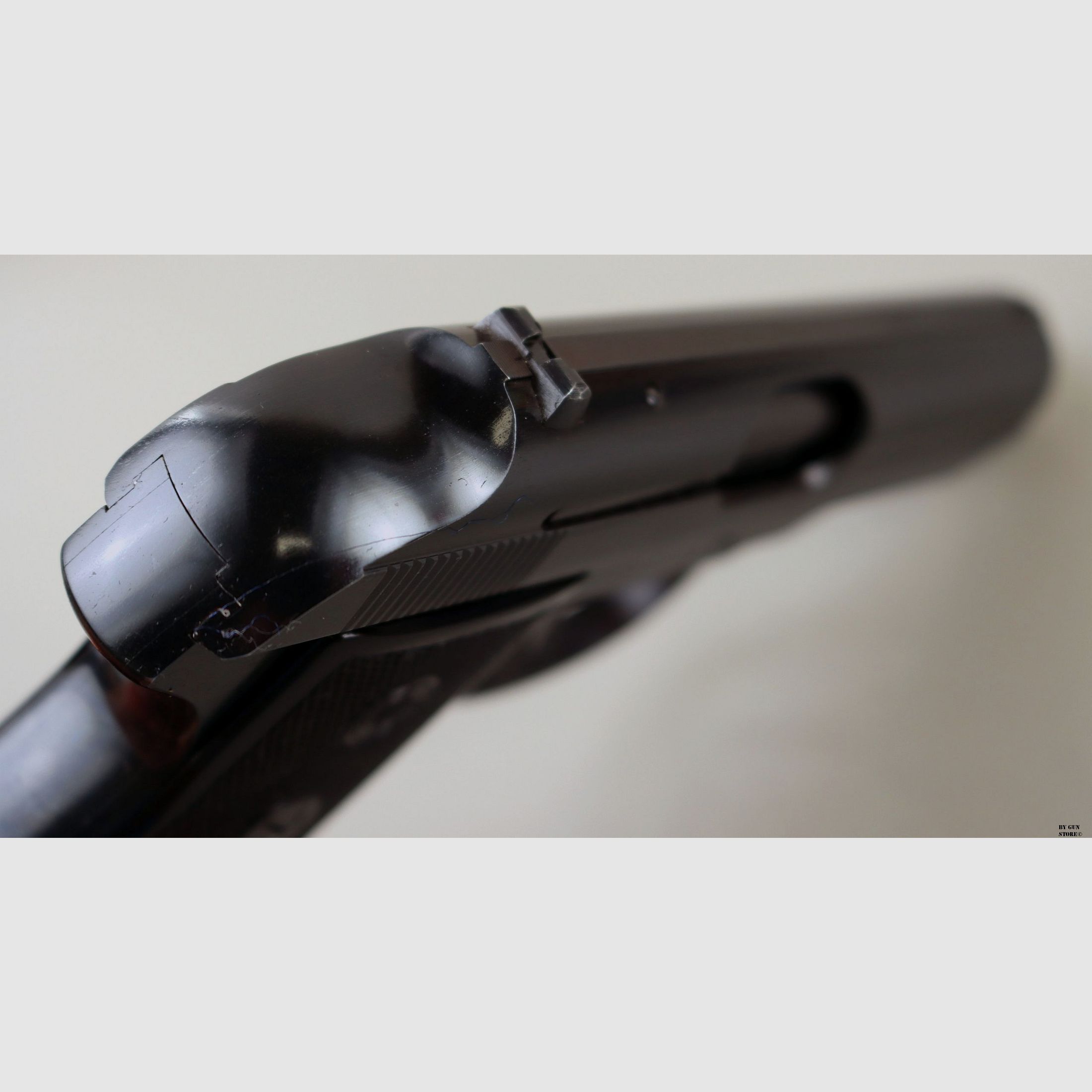 Pistolet Steyr Daimler Puch AG mod. SP cal. 7,65 mm n° de série 294, image 8 sur 13