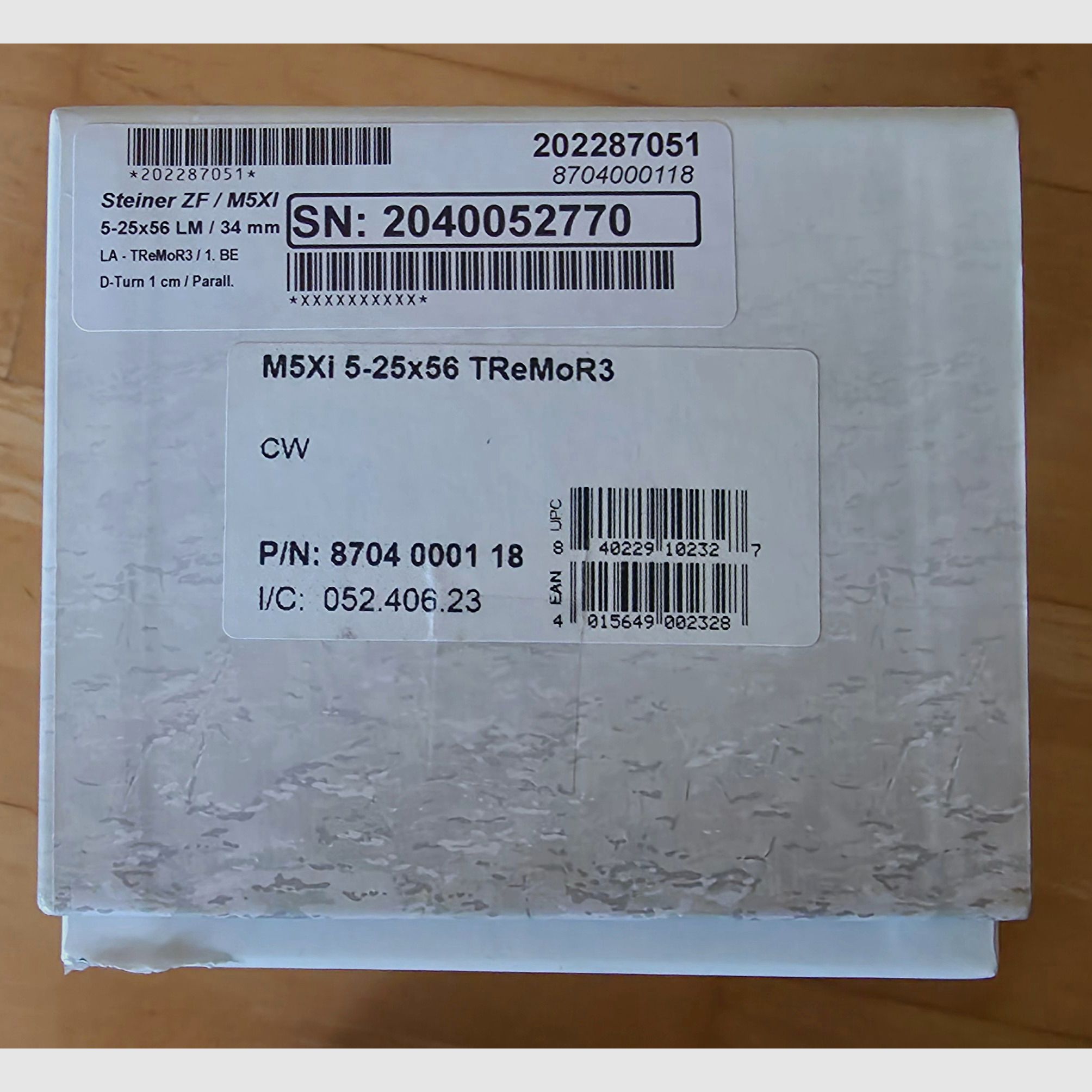 Steiner M5Xi 5-25x56, FFP, 34mm Mittelrohrdurchmesser, TReMoR3 militärisches Absehen, wie neu