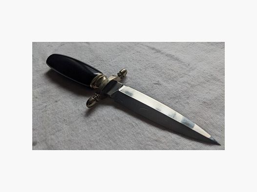 Renaissance D. Sammelmesser 1977 Dan Dagget