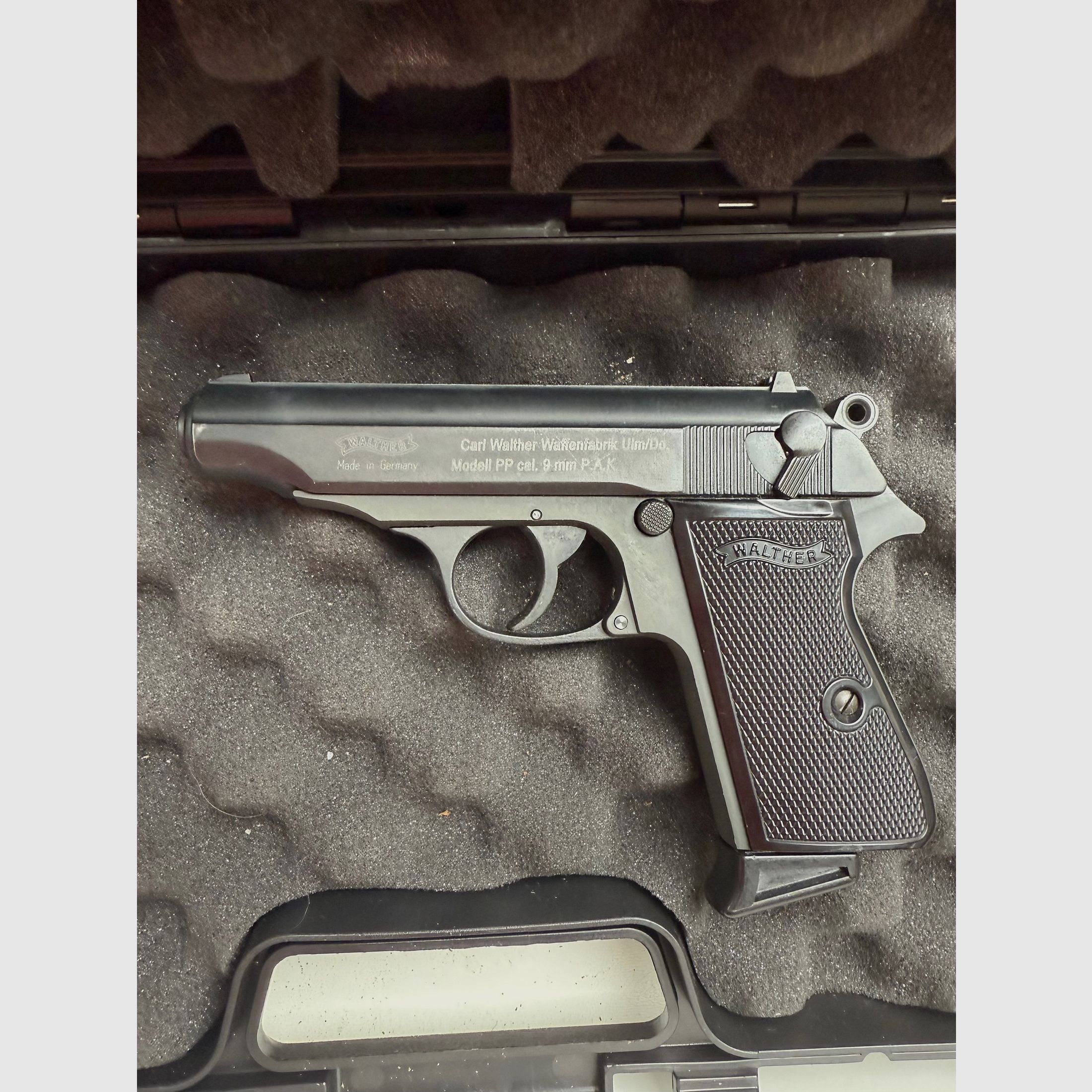 Walther PPK 9mm Schreckschuss