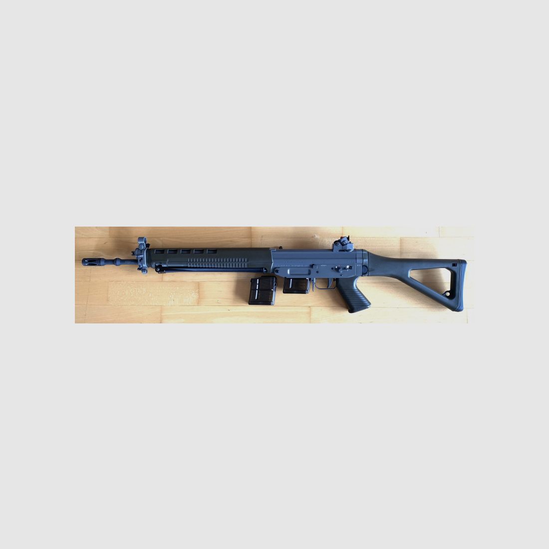 SIG SAUER SG550 SPORT (550, PE90) STANDARD STAHL Kal. .223 Rem. Fabrikneu, sofort lieferbar