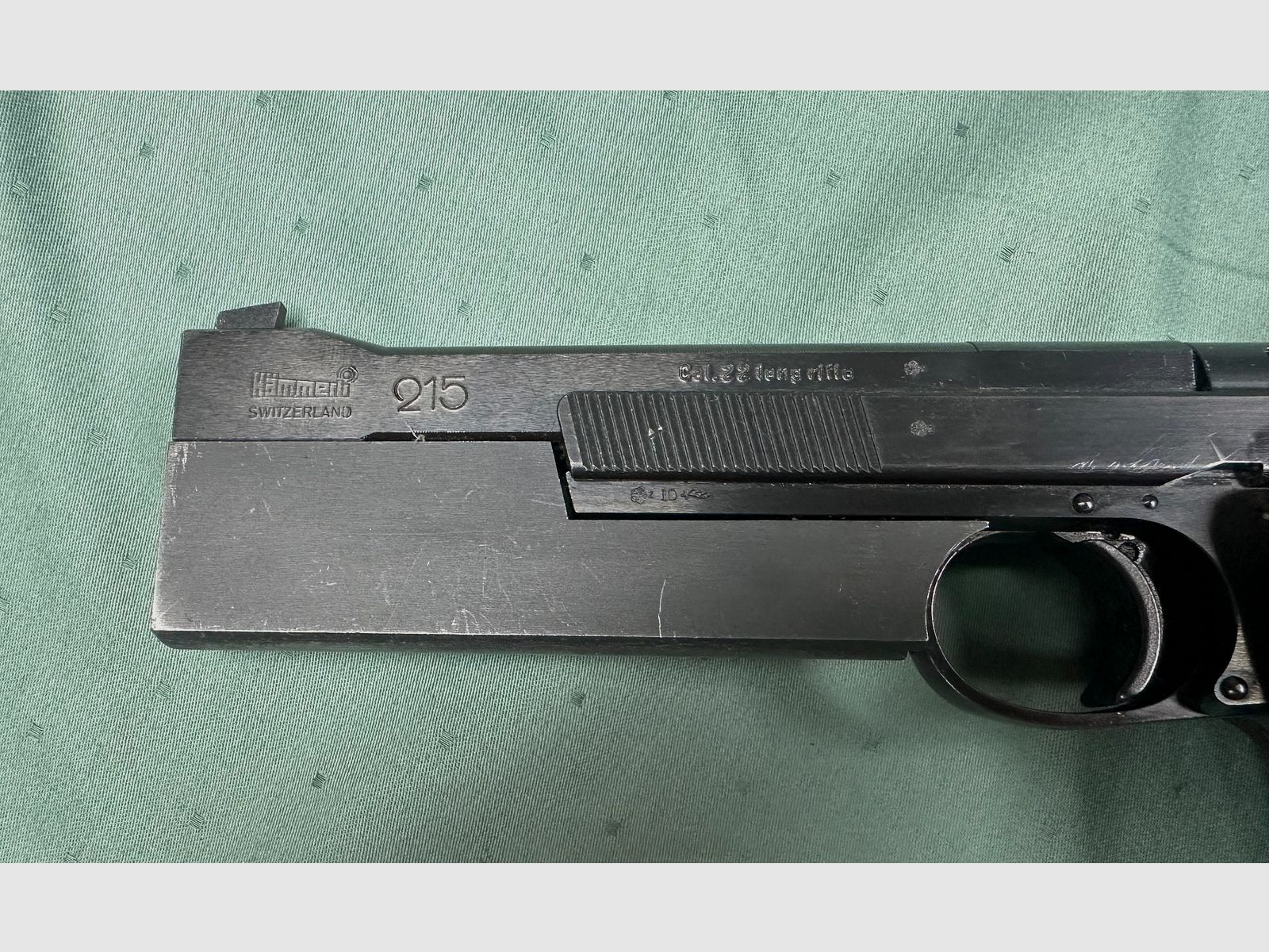 Hämmerli 215, calibre 22lr. avec 2 poids et 3 magazines, image 6 sur 6