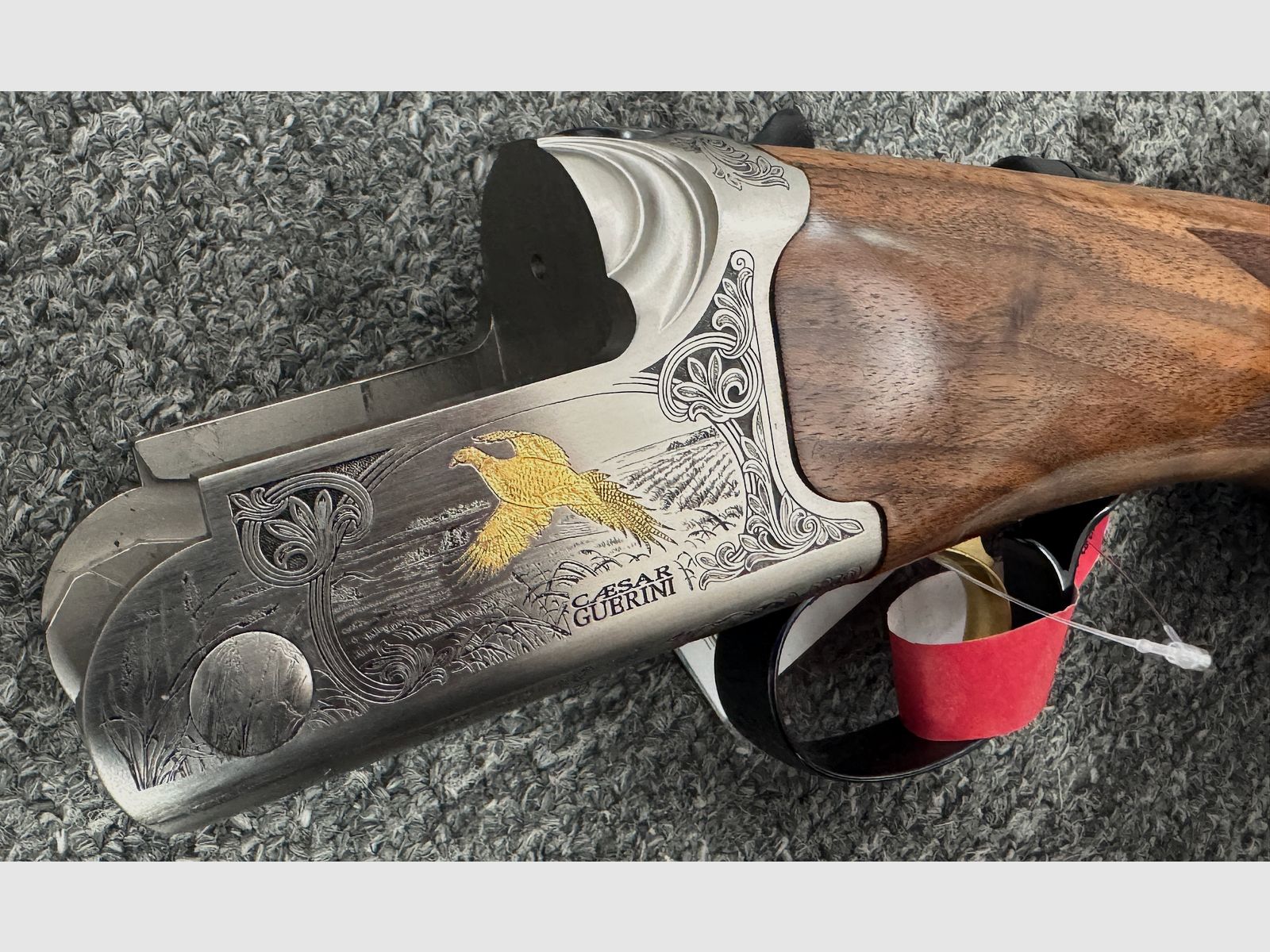 Caesar Guerini Figura - 12/76 Nieuwe Wapen