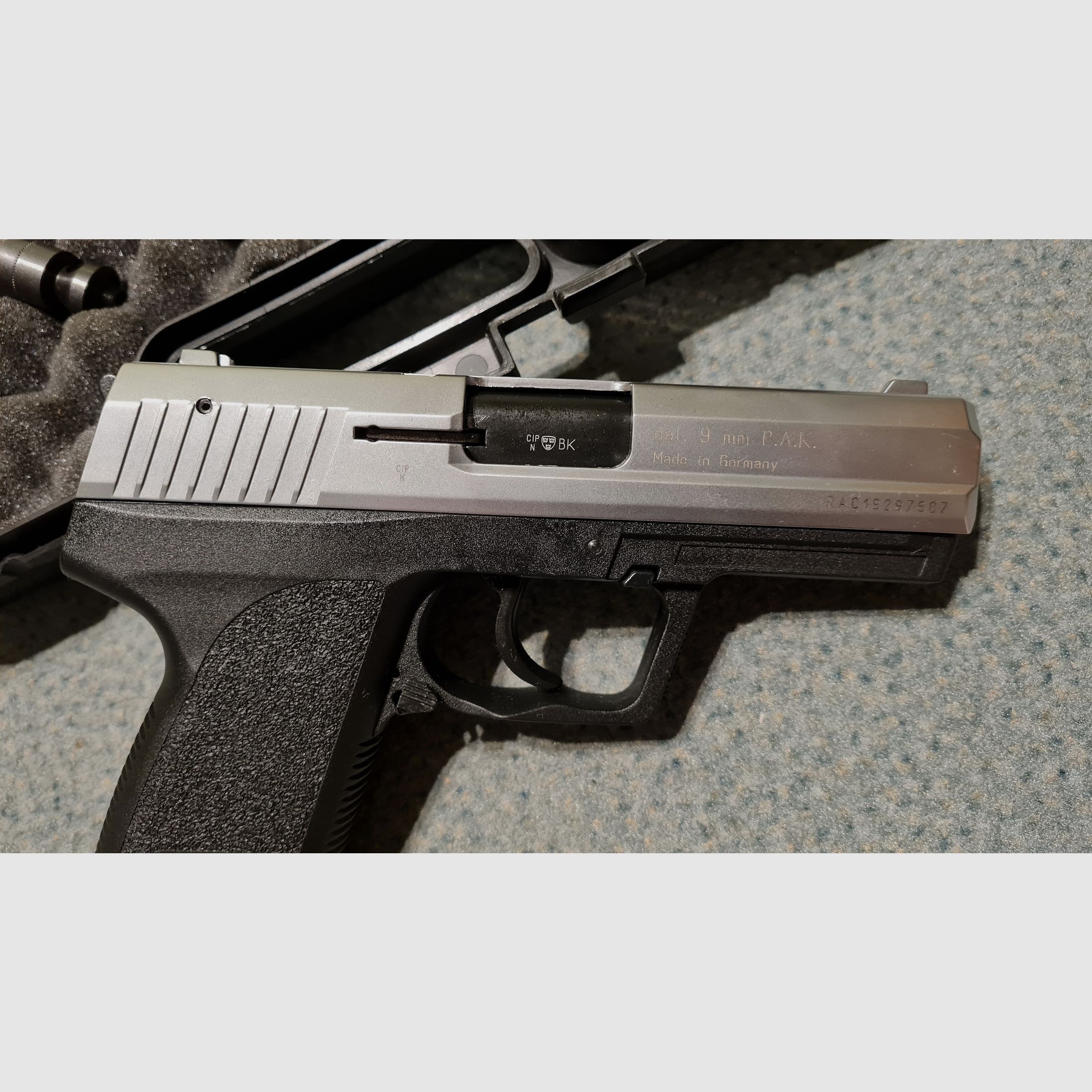 Röhm RG 96 Schreckschuss Pistole vernickelt