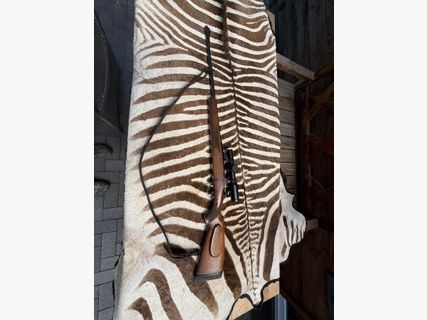 Rifle repetidora Sauer&Sohn Modelo 98 Calibre .375 H&H Magnum, ZFR 1-8/26 Retícula 20