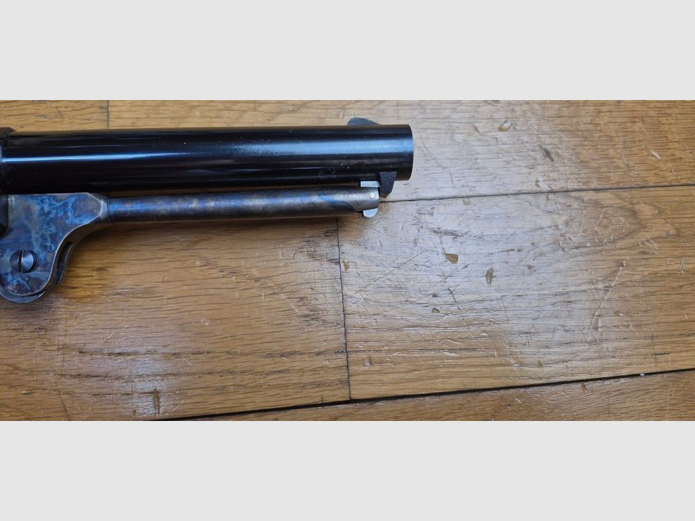 Schöner Revolver Colt 1847 – Modell Dragoon 1. Modell – Seltene Variante „USMR“ mit Trommel – Herstellung Uberti – Waffe von 1991 – 6 Schuss – Kal. .44 – Schwarzpulver – Gute Verarbeitung Anfang der 90er – Sehr guter Zustand, Bild 6 von 23