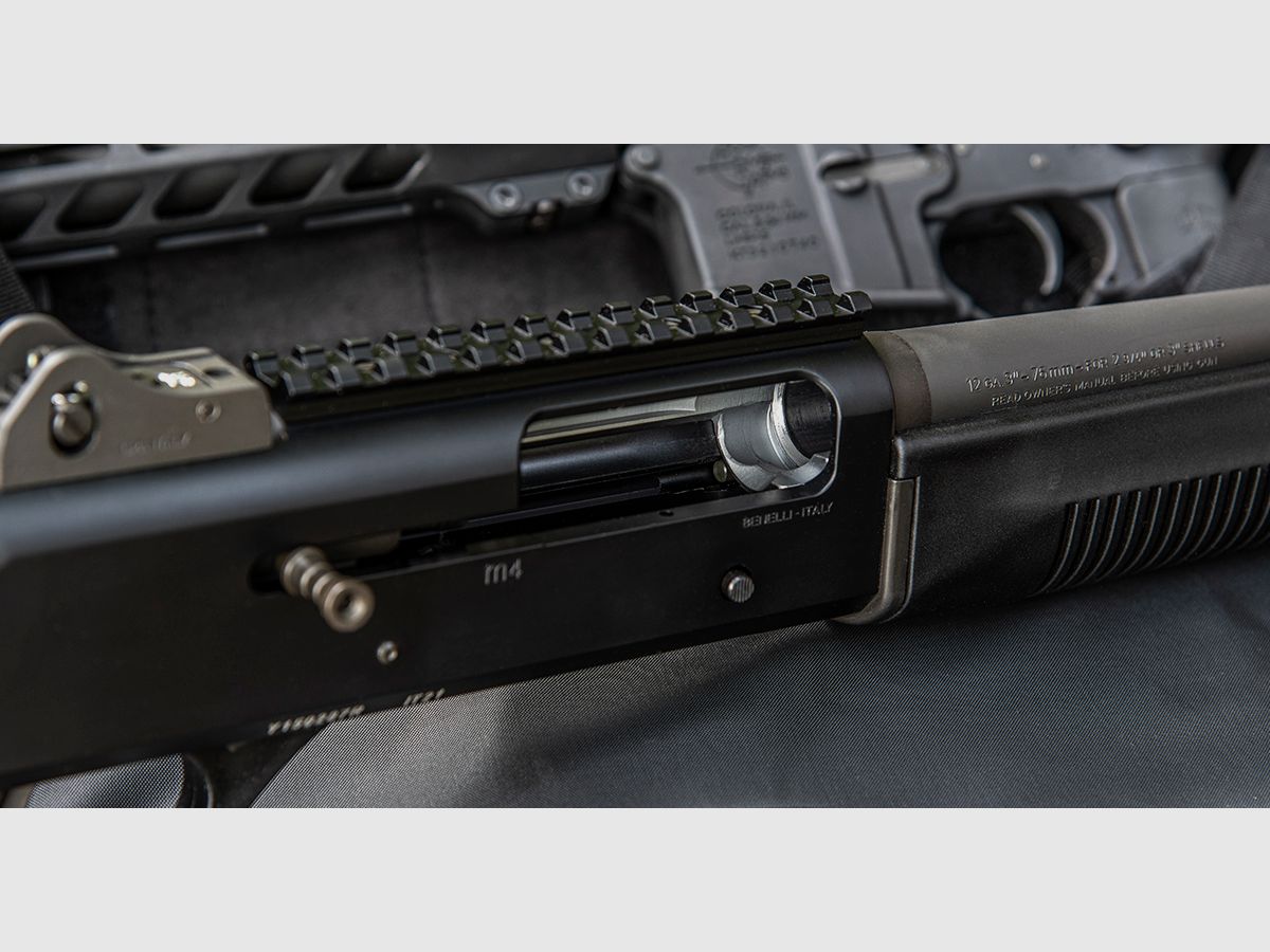 BENELLI M4 A1 KAL 12/76, Bild 3 von 4