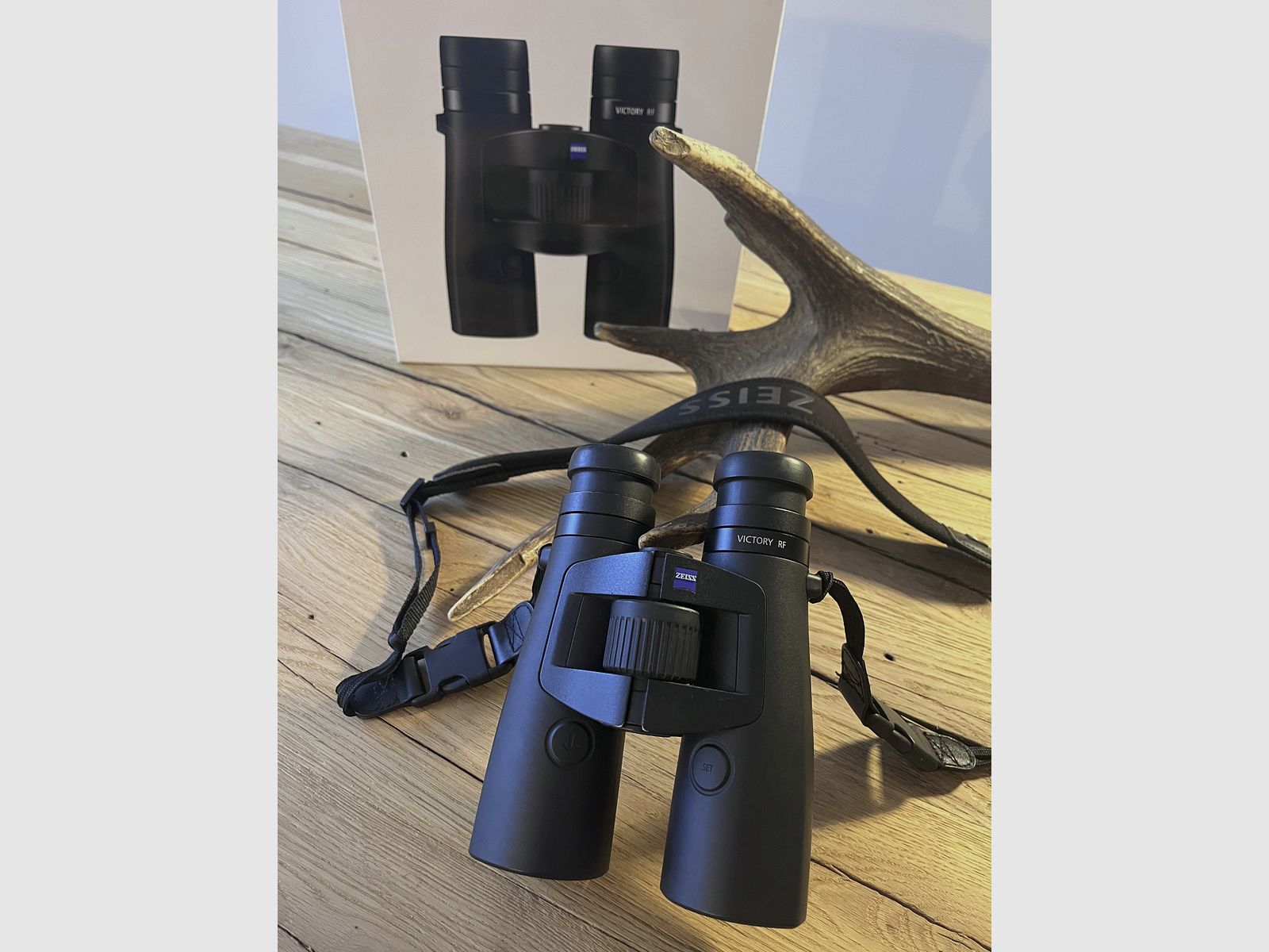ZEISS Victory RF 10x42 – très soigné – emballage d’origine – contenu complet – ZEISS Harness, image 1 sur 7
