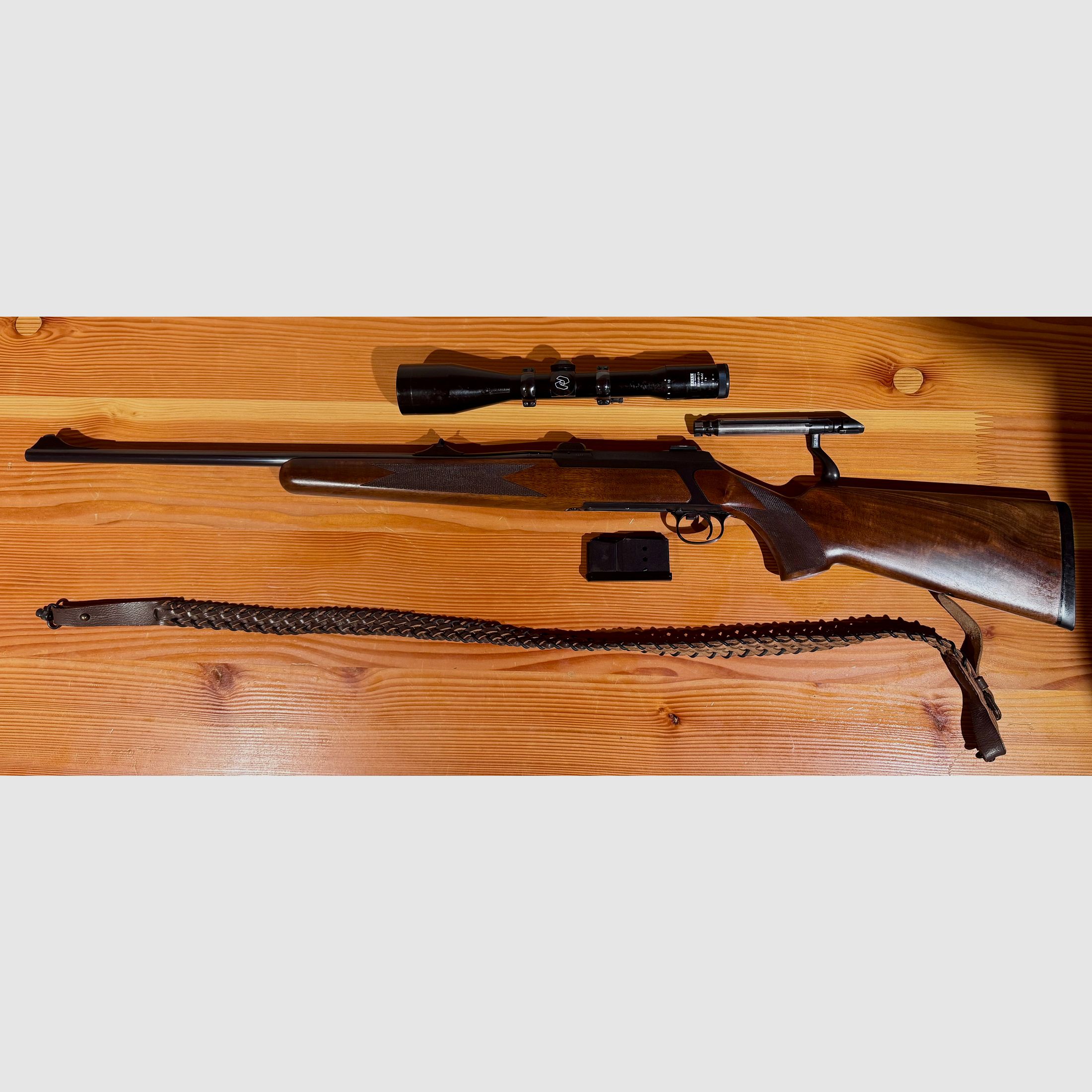 💥 J.P. Sauer & Sohn 200 in kal. .30-06 Spr. | Met ZEISS DIAVARI-ZA 2,5-10x52 | Weinig geschoten!