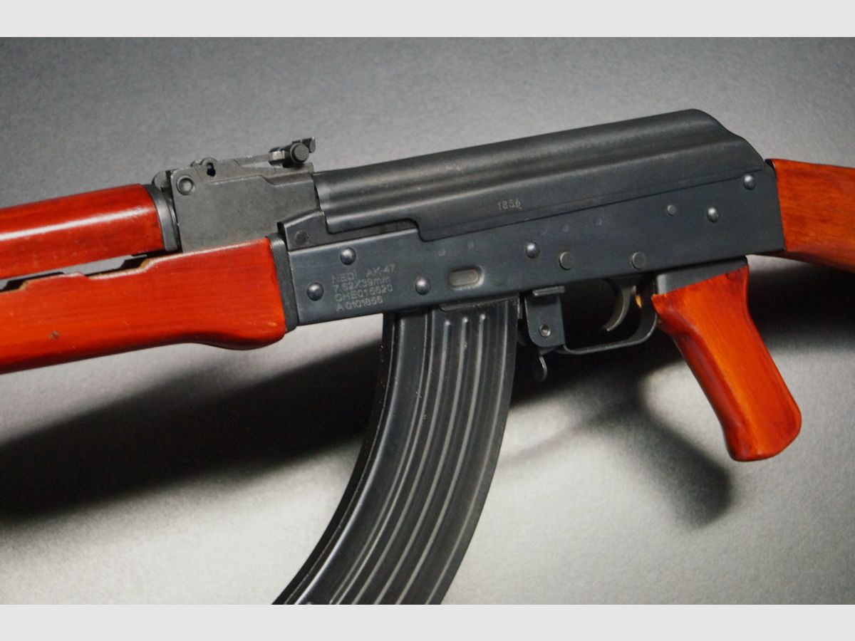 Nedi AK 47 crosse fixe, image 4 sur 5