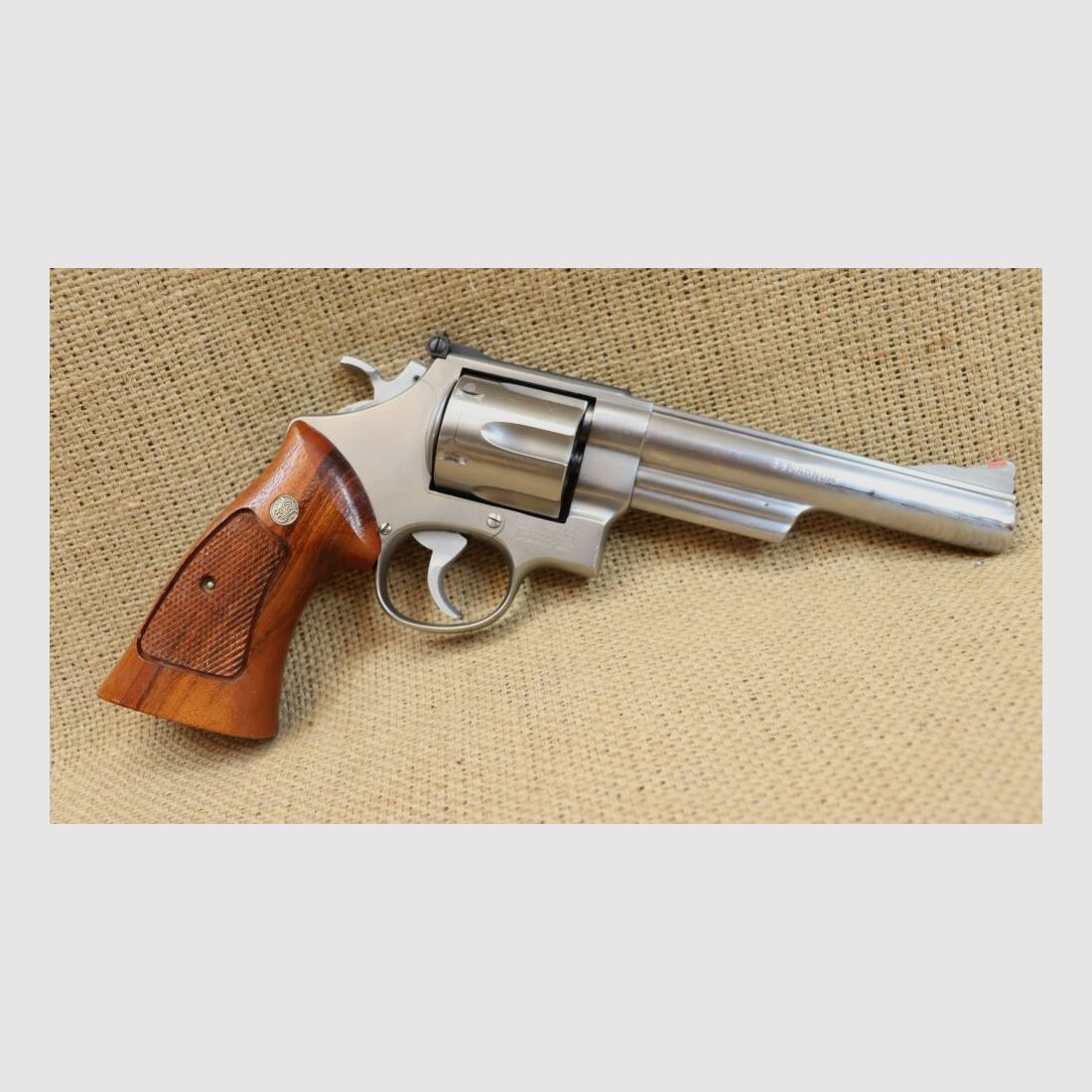 Smith & Wesson 629-2 .44RemMag