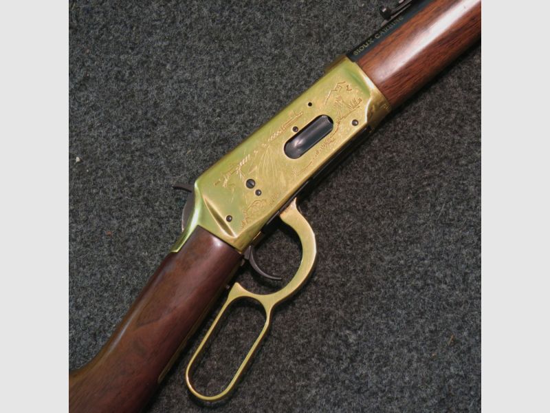 WINCHESTER 94 UHR SIOUX CARBINE UNTERHEBELREPETIERBÜCHSE KAL. 30-30 WIN