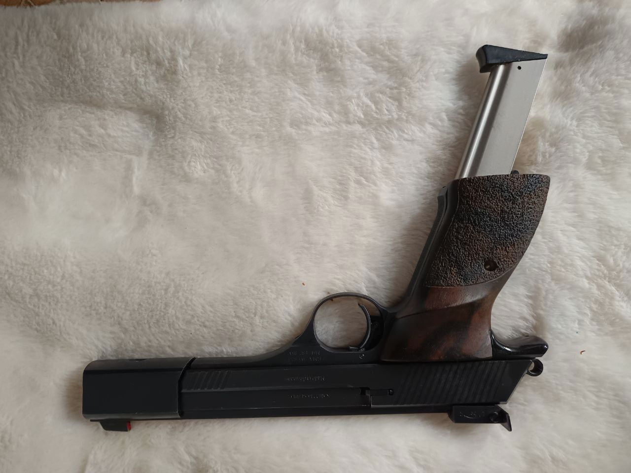Erma ESP 85 A Pistolet de tir sportif 22lr.