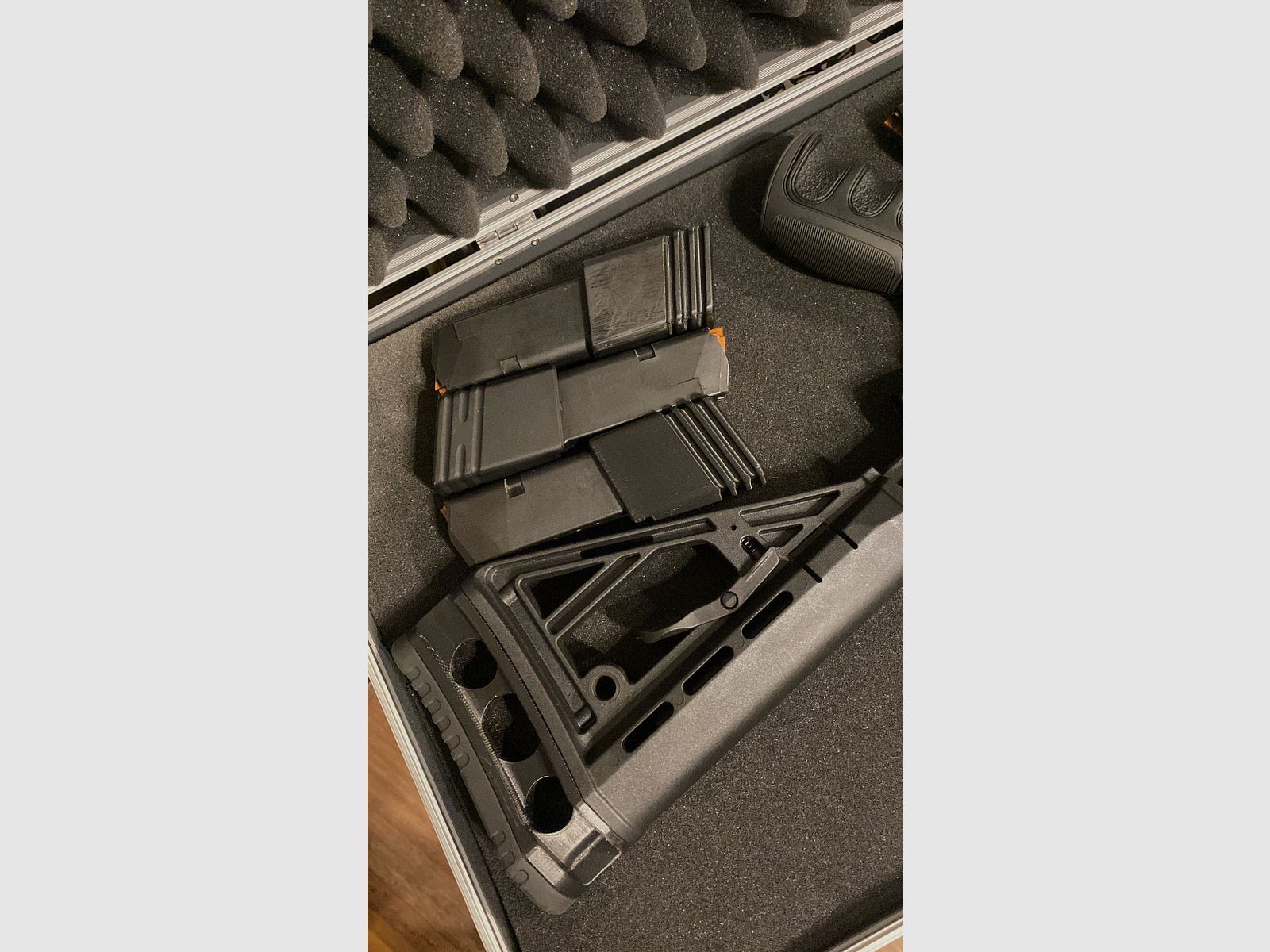 Magazine extensions / grip for Schmeisser AR15-9