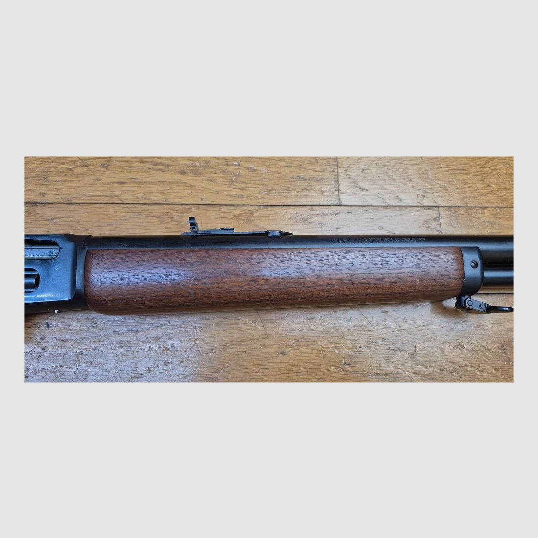 Très belle et puissante carabine Marlin 444 S – Calibre 444 Marlin – Capacité 5+1 – Arme de 1981 au poinçon « JM » – Fabrication New Haven de qualité Marlin avant faillite! – Bois, mécaniques et ajustements au top – Bronzage d&rsquo;origine à 100% – Canon micro Groove « neuf » – Superbe état quasi neuf – TBE+++, image 30 sur 36