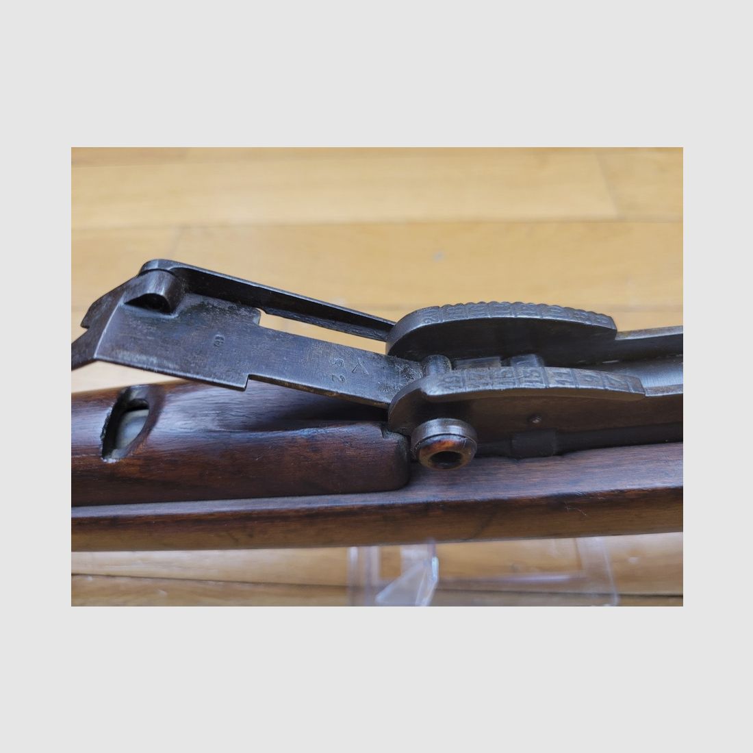 Sehr schönes Infanteriegewehr Carcano – Mod 1891 – Kal. 6,5×52 – in seiner unberührten Originalkonfiguration aus dem Ersten Weltkrieg – exzellenter Lauf – Holz und Nummer im Einklang – TBE, Bild 27 von 29