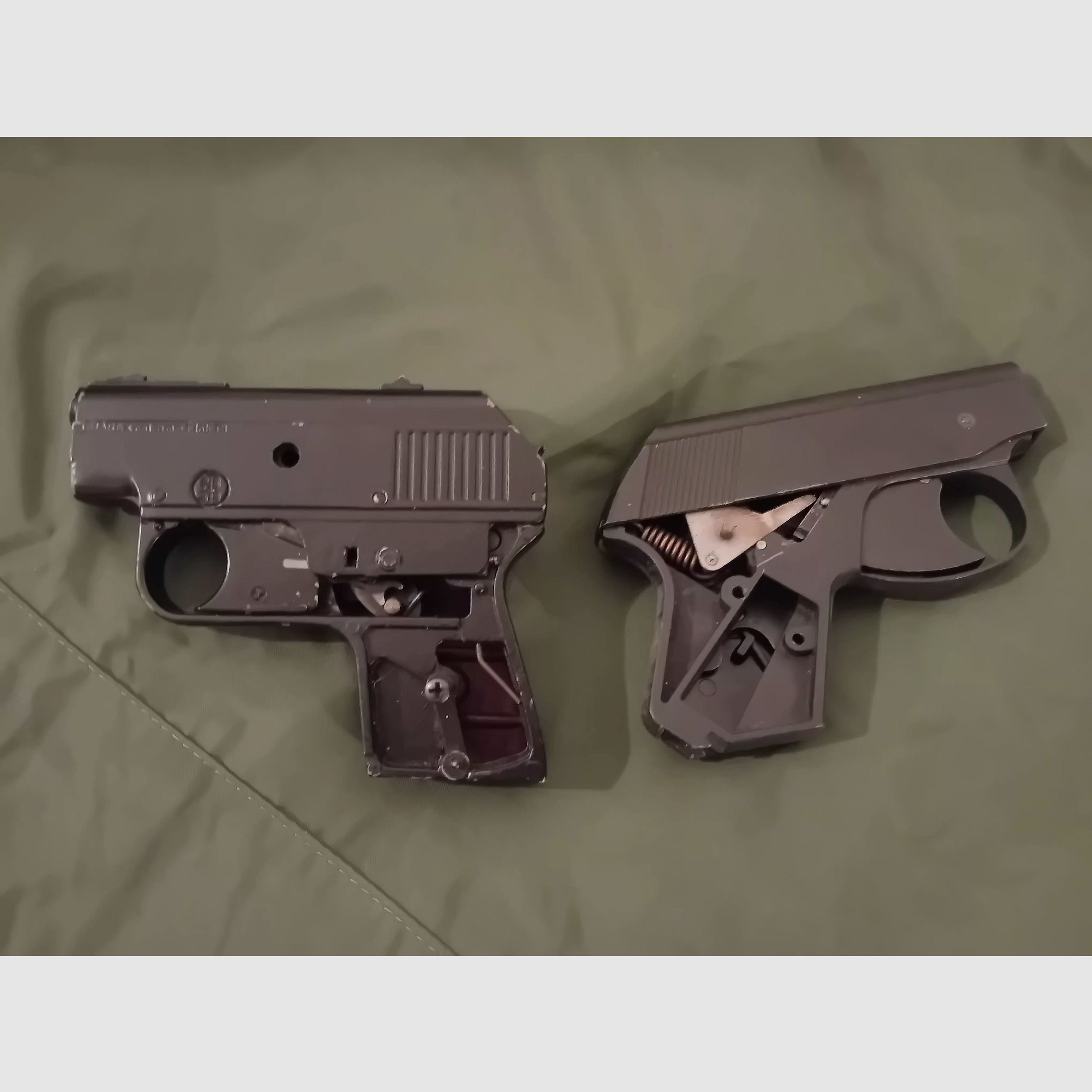 2x Schreckschusspistole